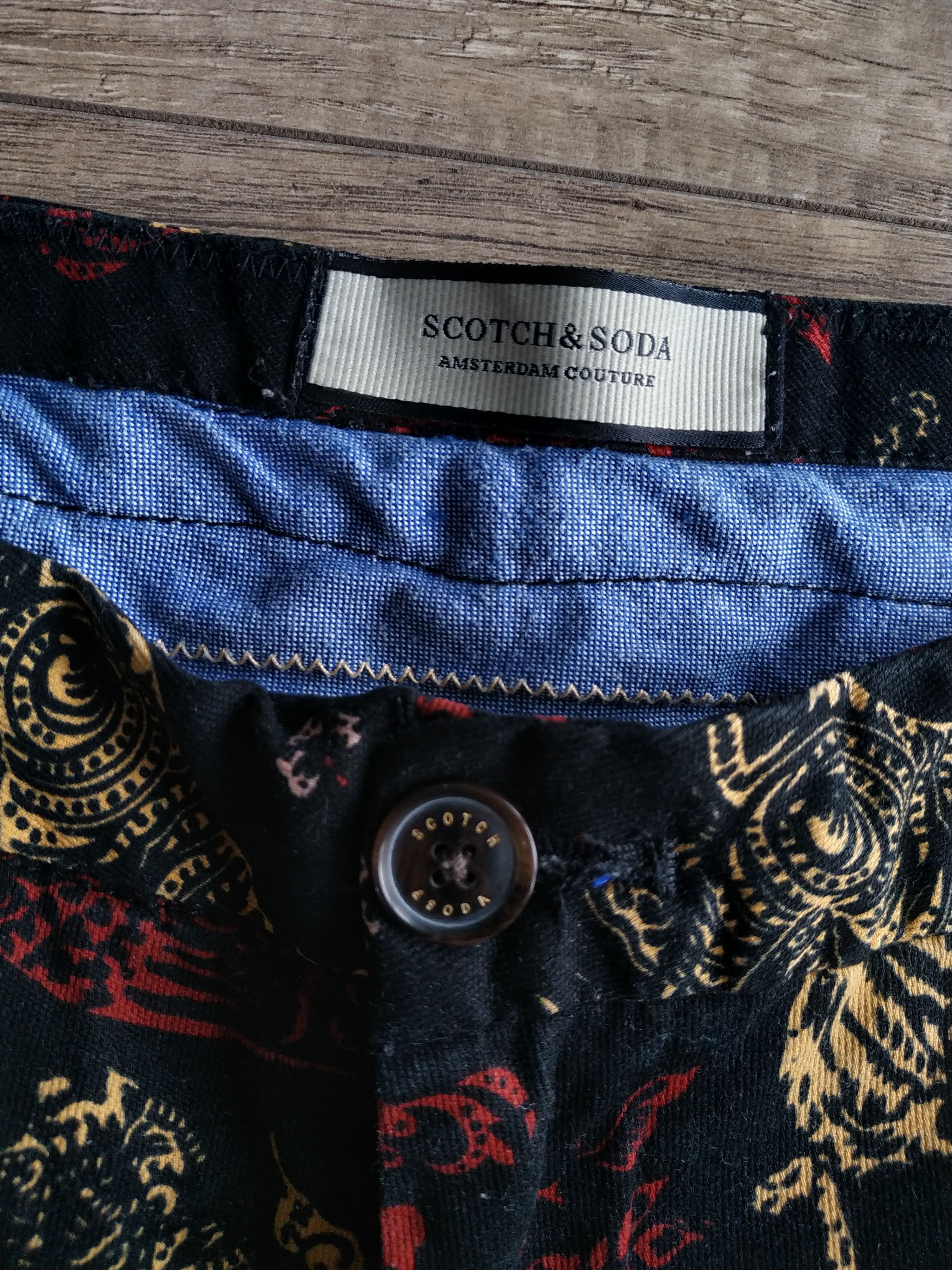 Scotch & Soda Scotch & Soda Men's Jungle Print Chino Shorts, W33 Size US 33 - 9 Thumbnail