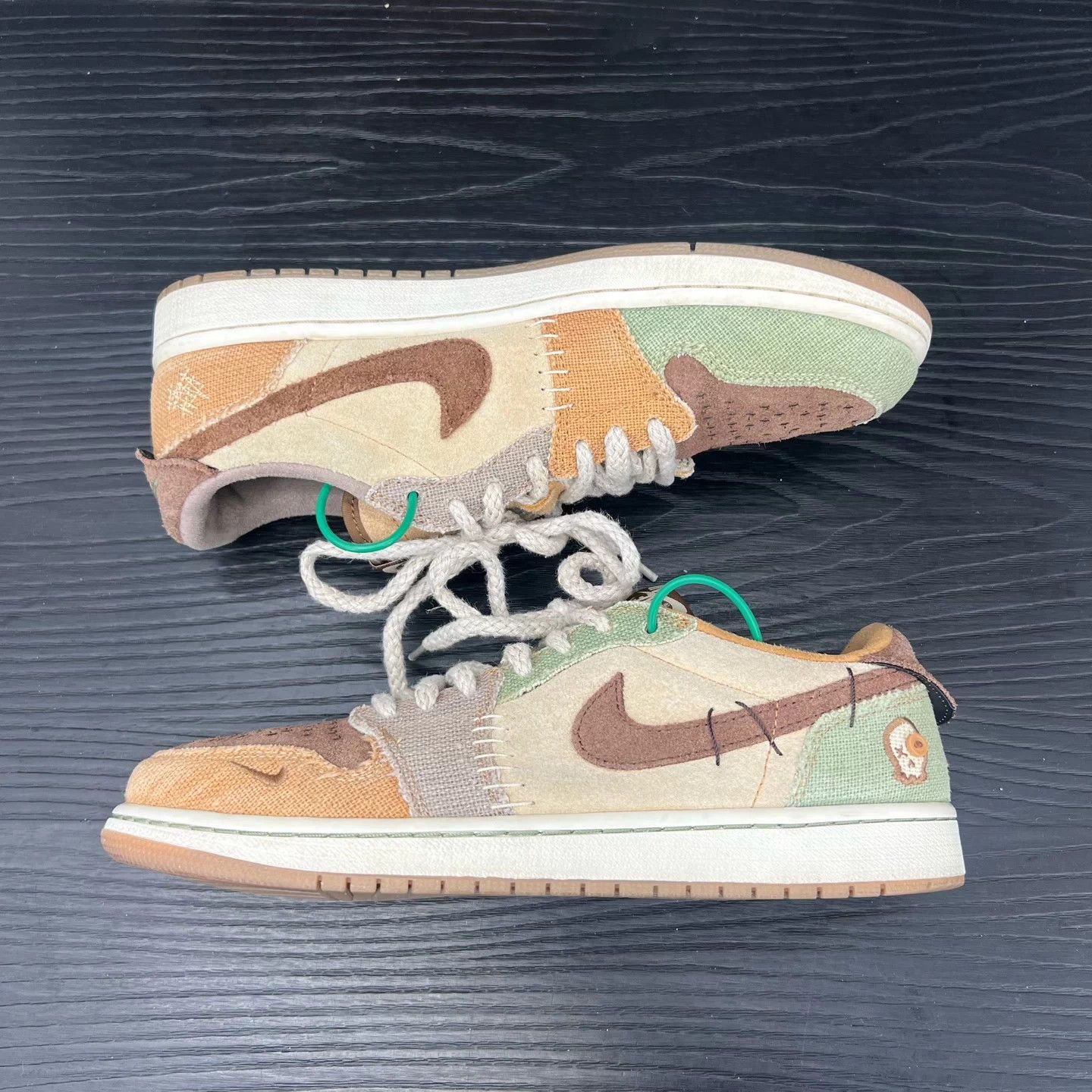 Nike AJ1 Low Voodoo Doll 44 New Box Size US 11 / EU 44 - 2 Thumbnail