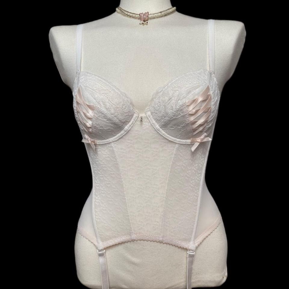 Vintage Vintage Cream Lace Satin Dreamy Corset Size XS / US 0-2 / IT 36-38 - 2 Thumbnail