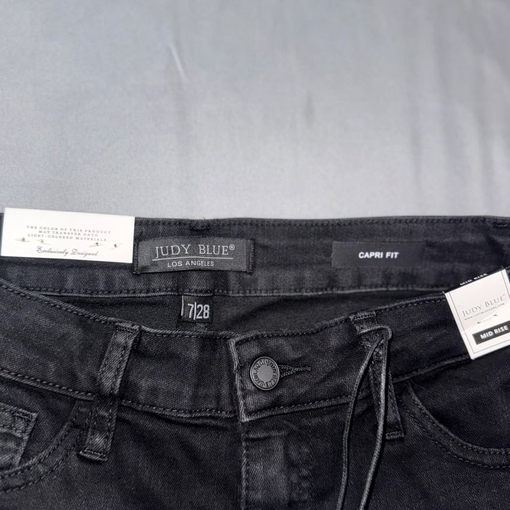 Denime Judy Blue Jeans Womens 7/28 Black Dark Wash Mid Rise Slim Capri Stretch Denim Size 28" / US 6 / IT 42 - 3 Thumbnail