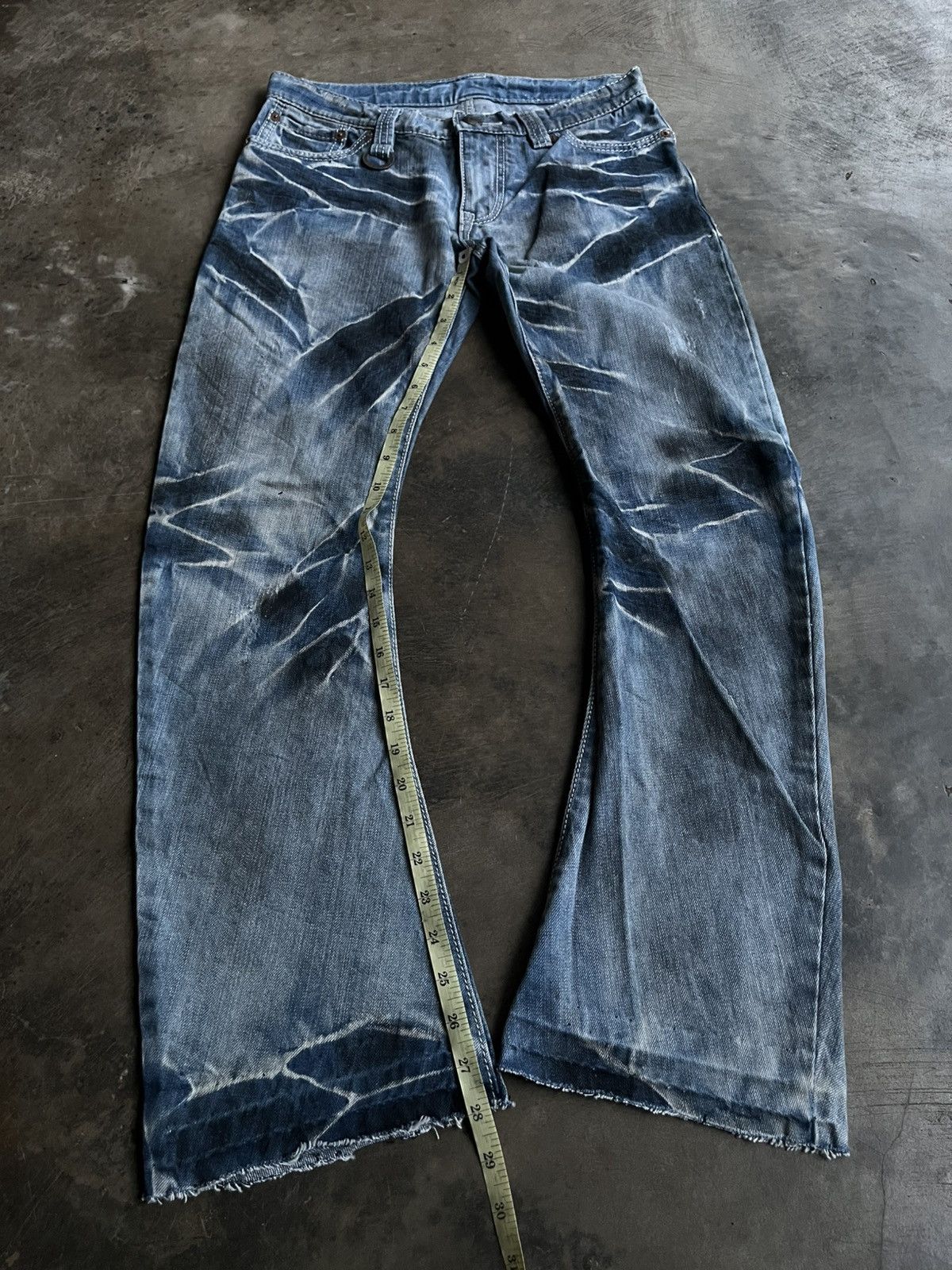 Tornado Mart JAPANESE BUFFALO BOBS DENIM CURVE FLARE FADE PANTS STYLE Size US 30 / EU 46 - 15 Thumbnail