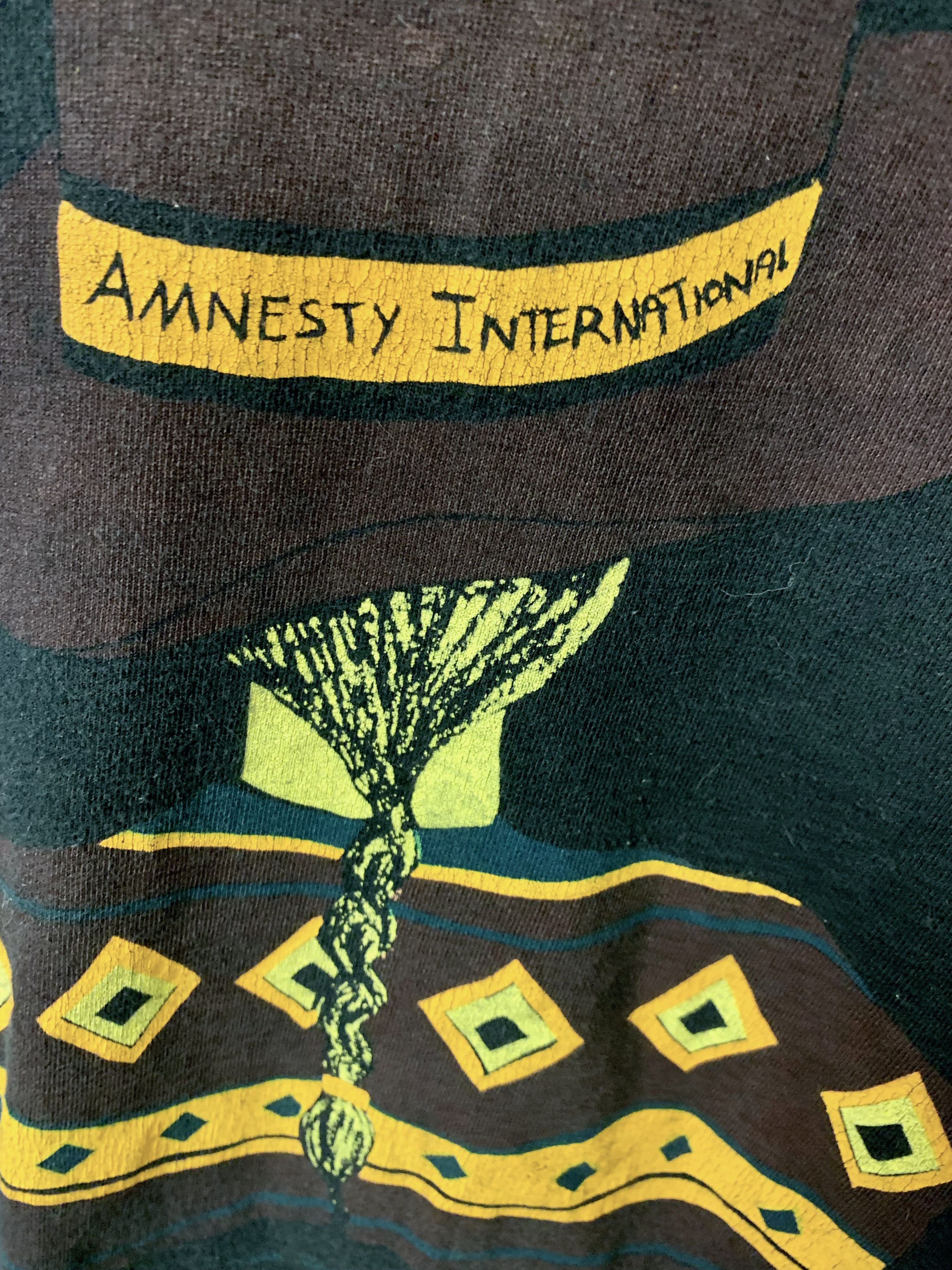 Amnesty International Rare Vintage 90s Amnesty International "John Rocha" T-Shirt Size US L / EU 52-54 / 3 - 2 Preview
