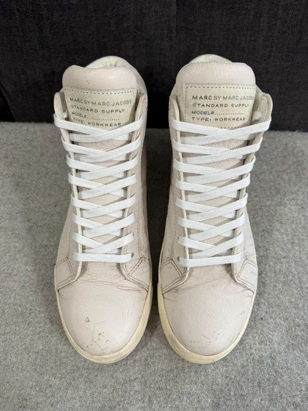 Marc by Marc Jacobs Marc by Marc Jacobs Glazed High Top Sneaker Leather size 38 Size US 8 / IT 38 - 4 Thumbnail