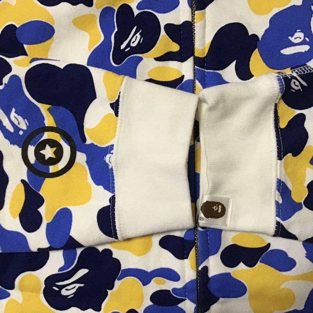 Bape 2010 🔥Shanghai Store Camo🔥 BAPE shark full zip hoodie NIGO Size US M / EU 48-50 / 2 - 7 Thumbnail