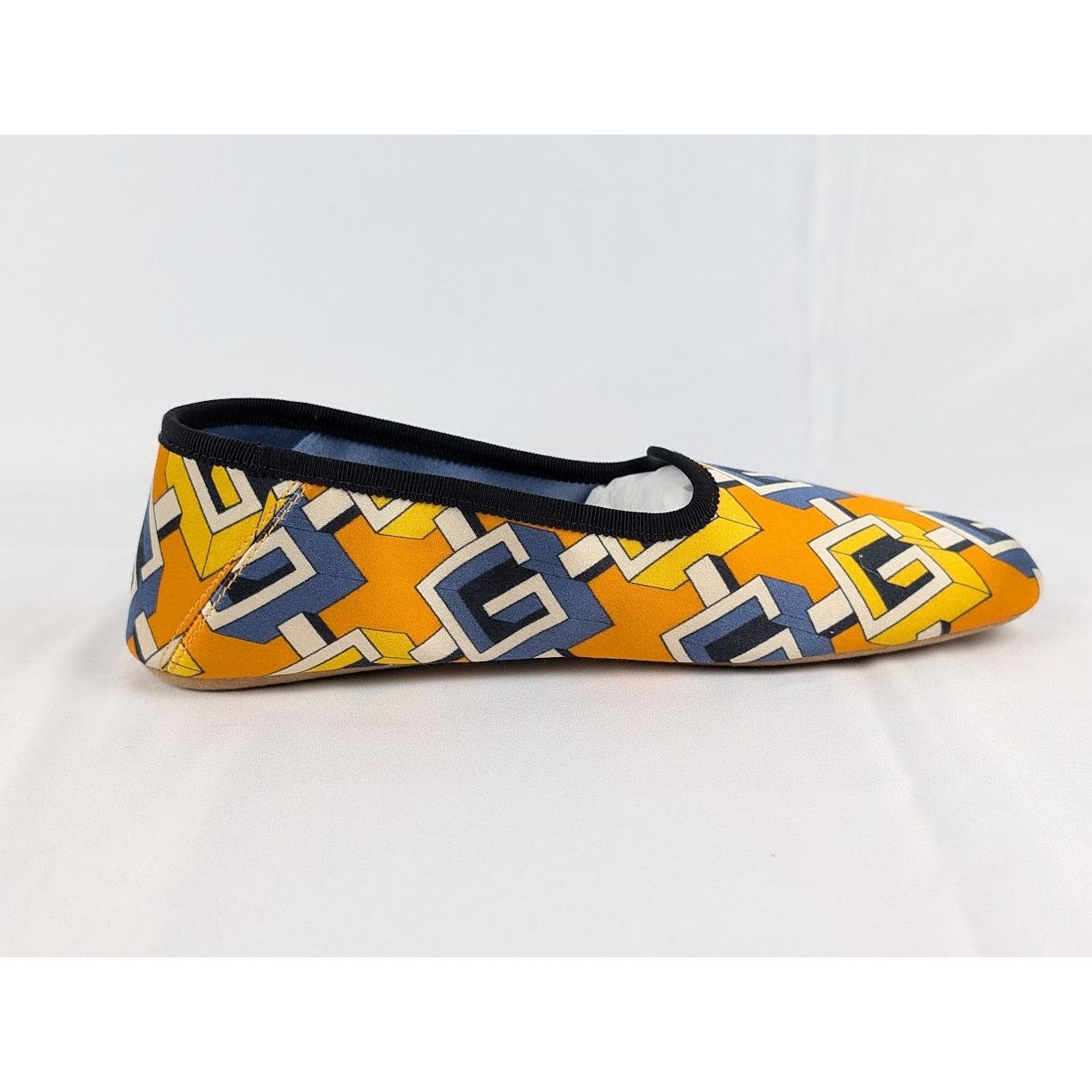 Gucci o1rshd1 Silk Printed Loafers in Multicolor Size US 7 / IT 37 - 3 Thumbnail