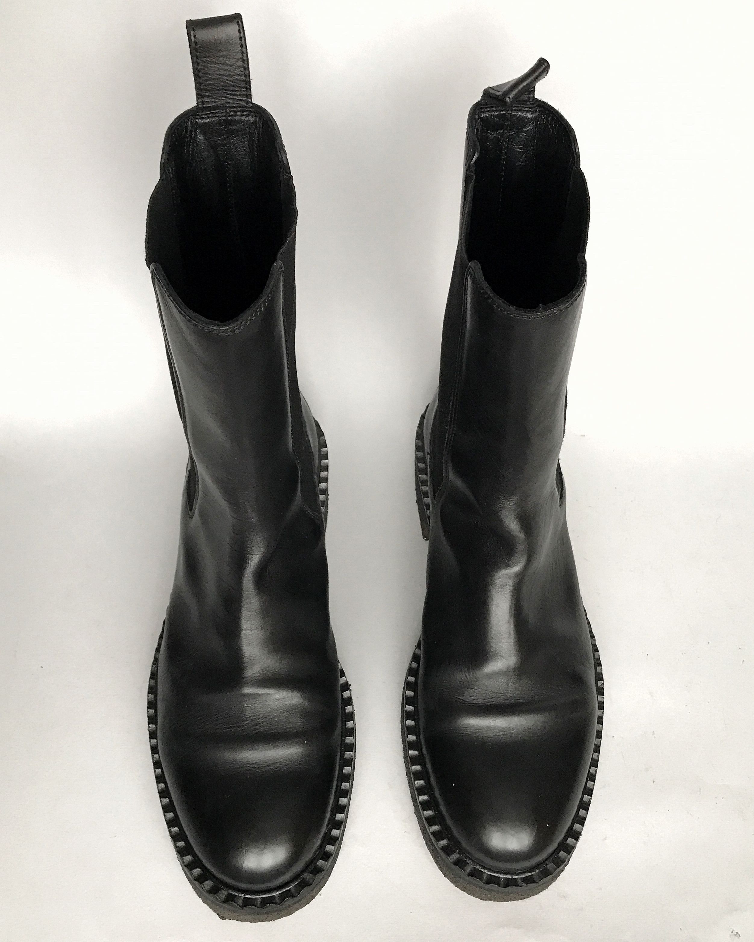 CLOSED CLOSED LEATHER CHELSEA BOOTS MADE IN ITALY US6.5 EU37 Size US 6.5 / IT 36.5 - 2 Thumbnail