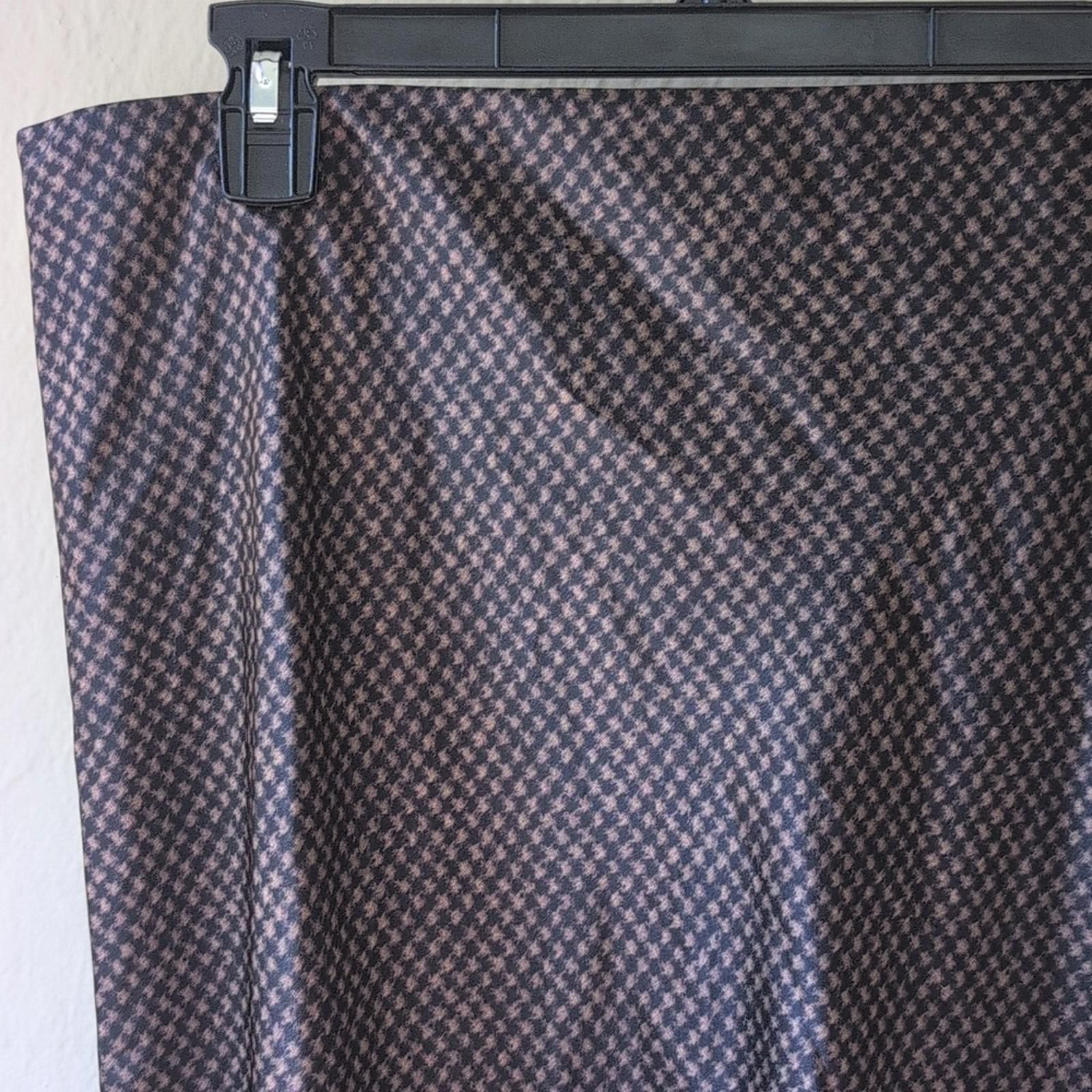 Vince Vince midi skirt Size 34" / US 12 / IT 48 - 2 Thumbnail