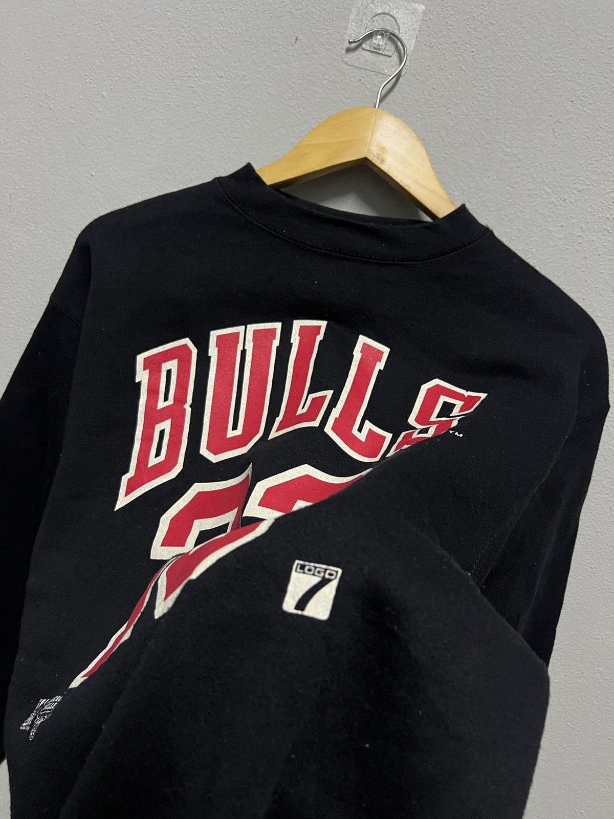 NBA VINTAGE 90s Chicago Bulls Michael Jordan #23 Sweatshirt Size US M / EU 48-50 / 2 - 6 Thumbnail
