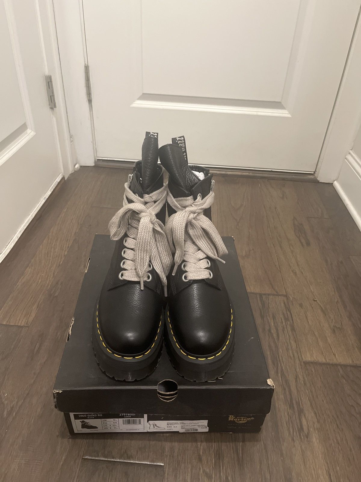 Dr. Martens × Rick Owens Rick Owen x Dr Marten 1460 Quad Size US 10.5 / EU 43-44 - 2 Thumbnail
