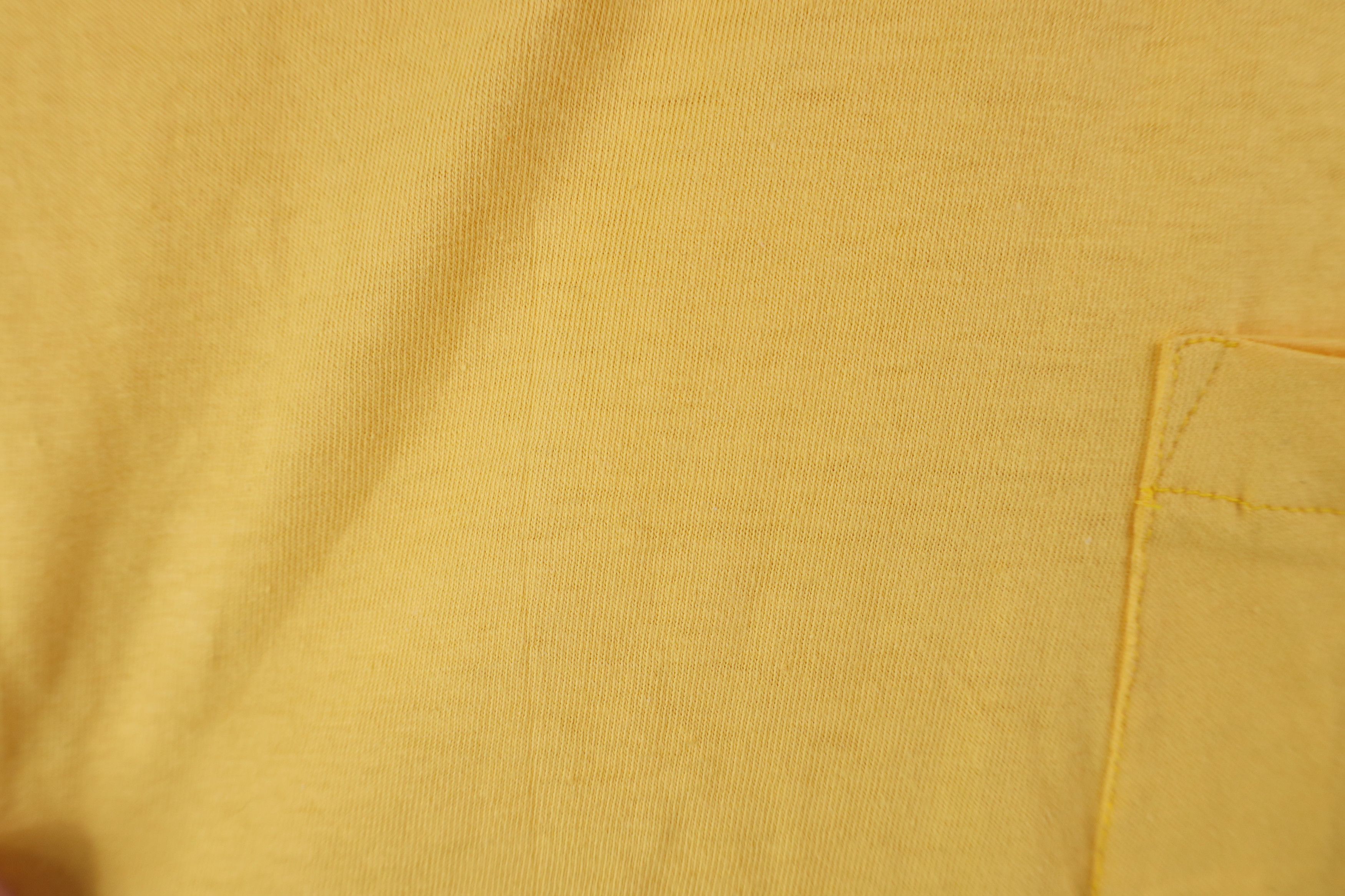 Vintage Vintage 90s Streetwear Baggy Pocket T-Shirt Yellow Cotton Size US XL / EU 56 / 4 - 5 Thumbnail