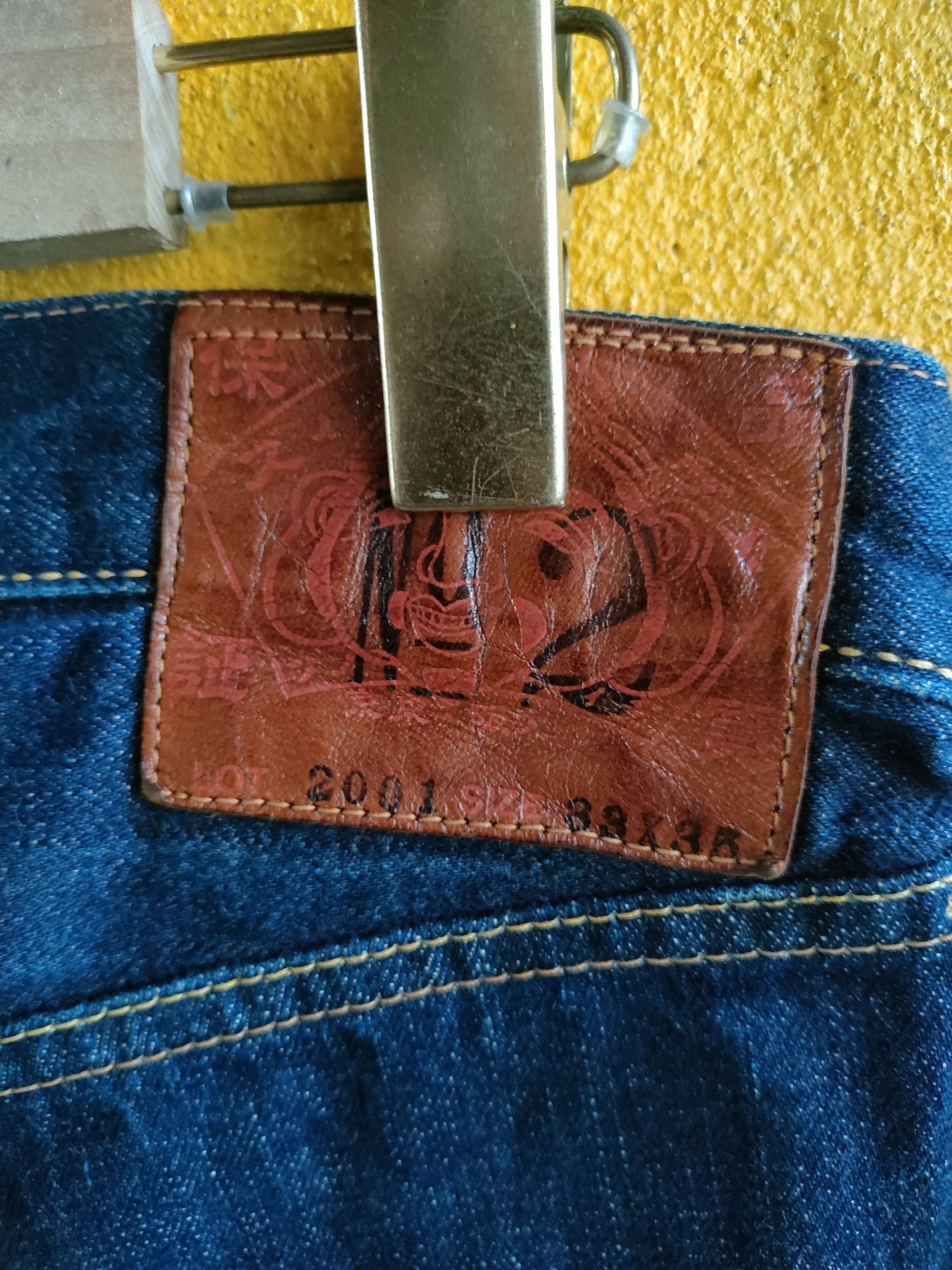 Evisu × Japanese Brand Evisu Yellow Daicock Lot 2001 Selvedge Jeans Size US 32 / EU 48 - 6 Thumbnail