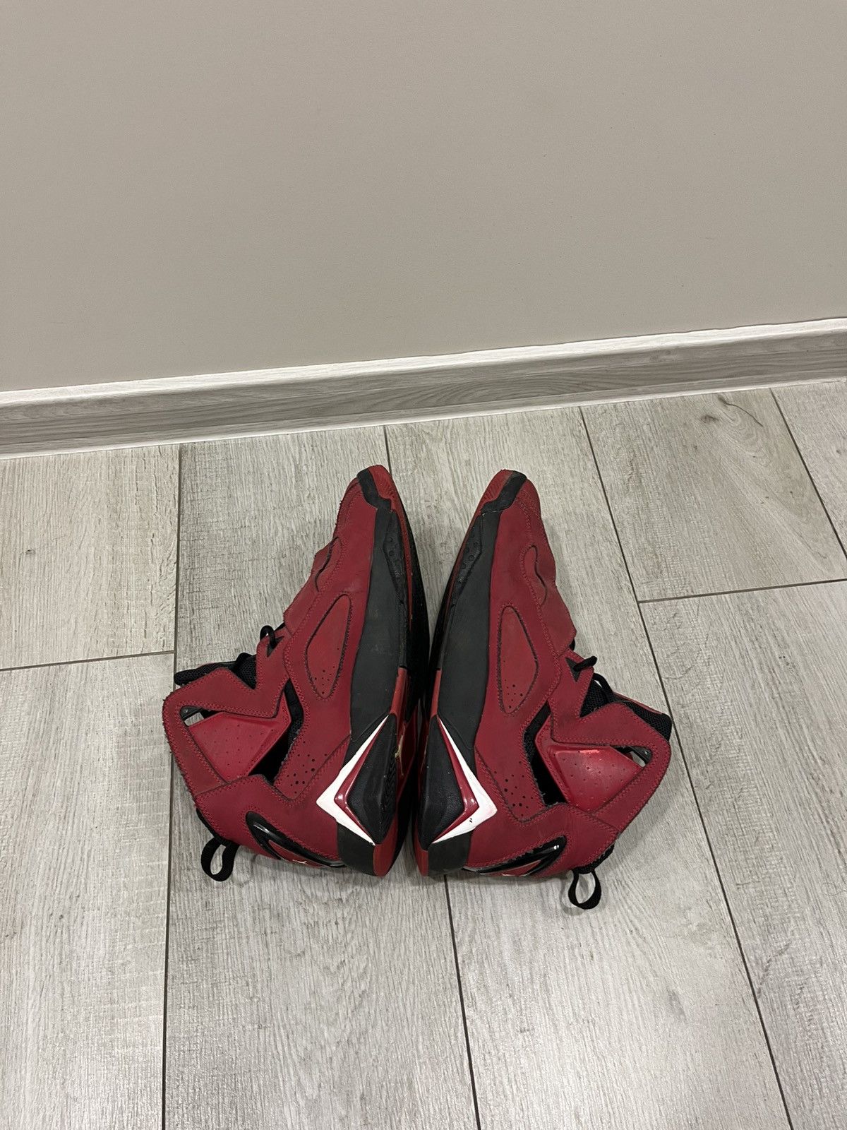 Jordan Brand Nike Air Jordan True Flight VI Gym Red Shoes Size 132 NICE Size US 12 / EU 45 - 6 Thumbnail