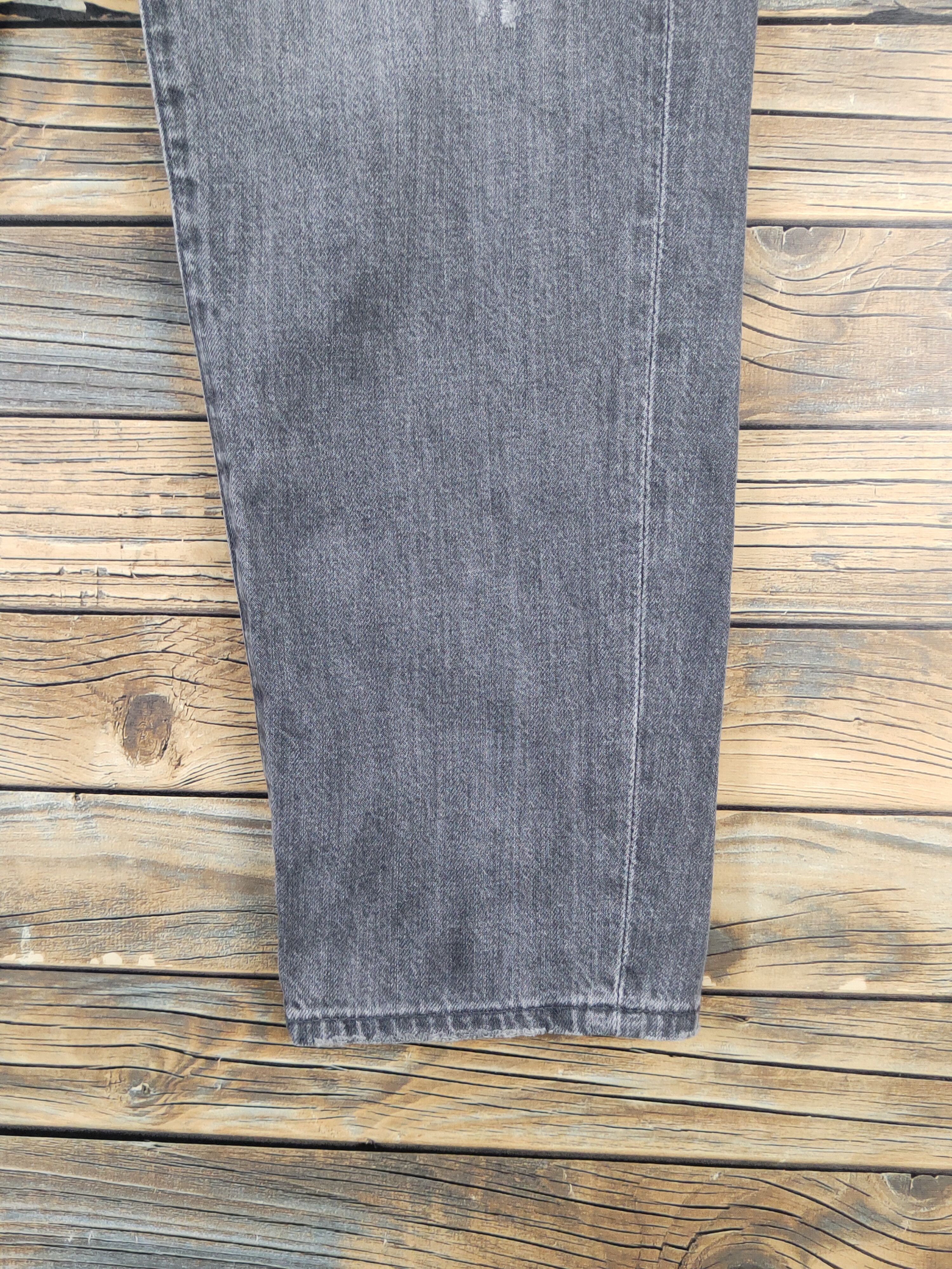 Japanese Brand Uniqlo Black Distressed Ripped denim Jeans #W1561 Size US 28 / EU 44 - 6 Thumbnail