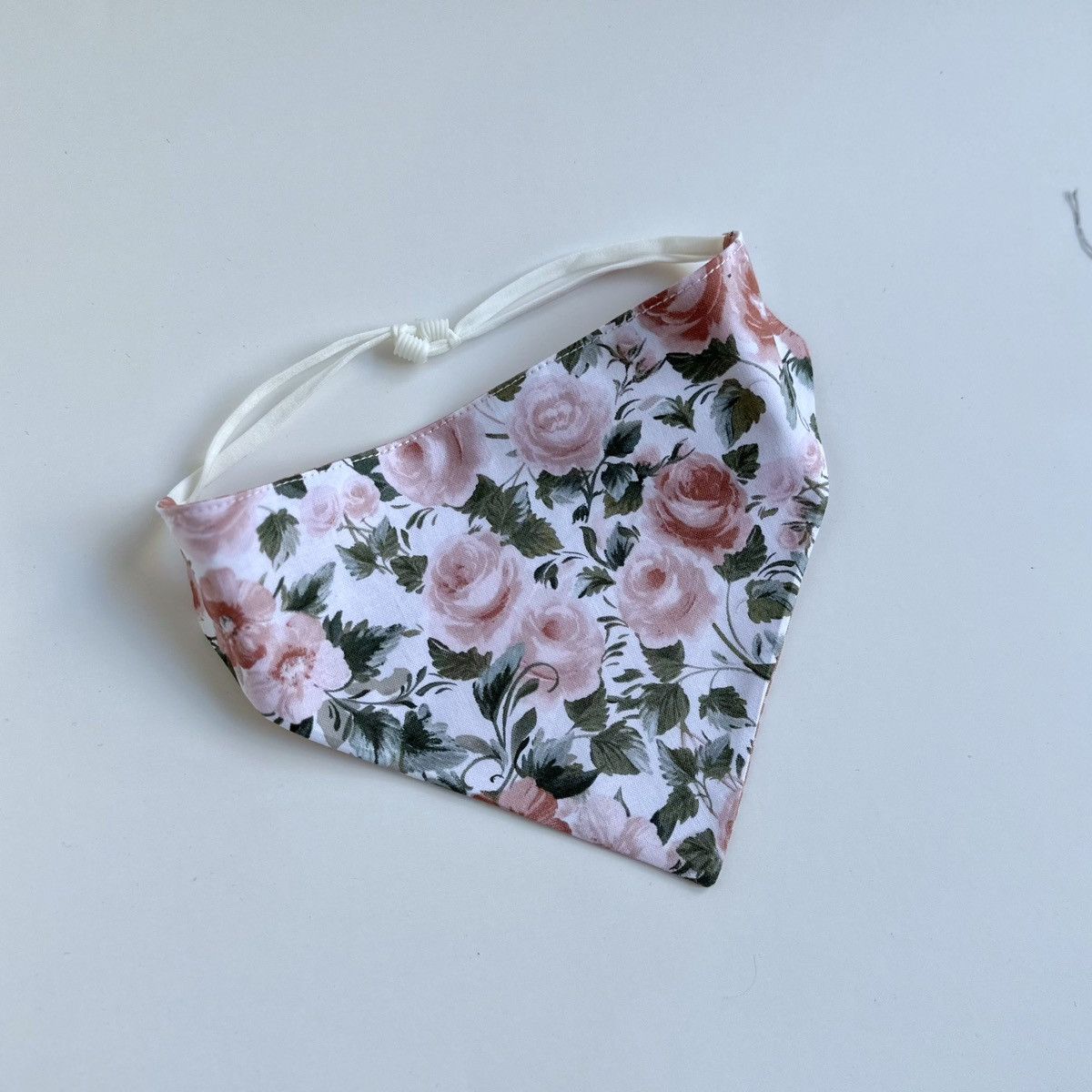 Other Medium Pet bandana Rose Size ONE SIZE - 1 Thumbnail