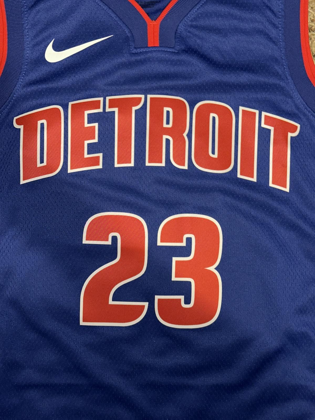 Nike Nike Men’s Detroit Pistons Icon Edition 2022/23 Dri-FIT NBA Swingman Jersey Size US M / EU 48-50 / 2 - 3 Thumbnail