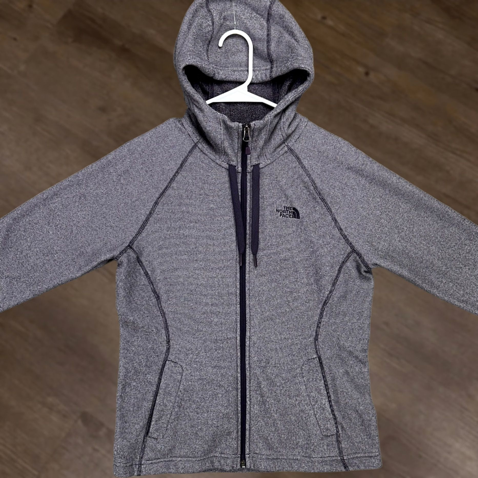 The North Face VINTAGE The North Face Womens Fleece Full Zip Jacket Medium Purple Hoodie Long Sleeve Size M / US 6-8 / IT 42-44 - 1 Thumbnail