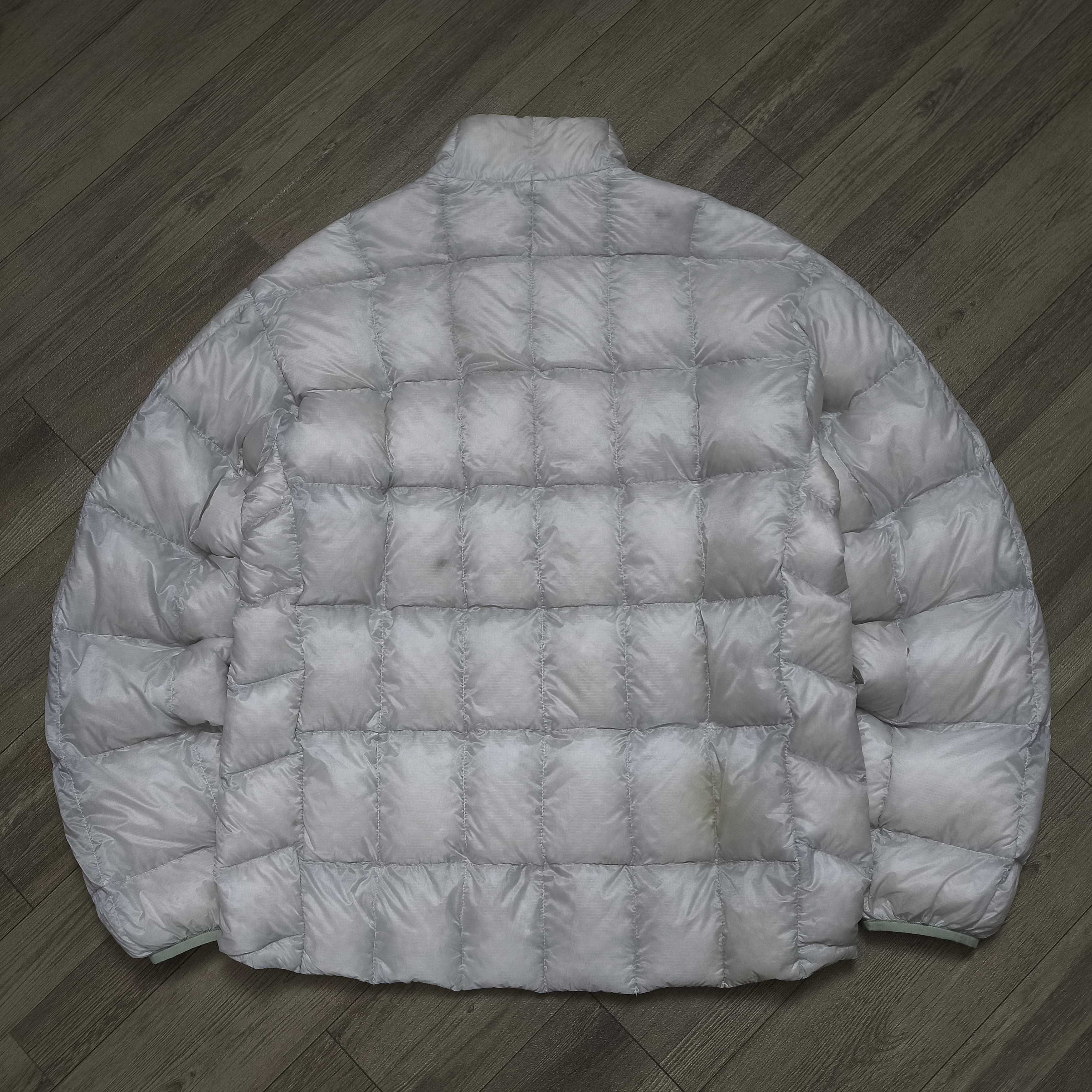 Montbell Montbell Square Quilting Puffer Down Jacket Superior Size US L / EU 52-54 / 3 - 9 Thumbnail