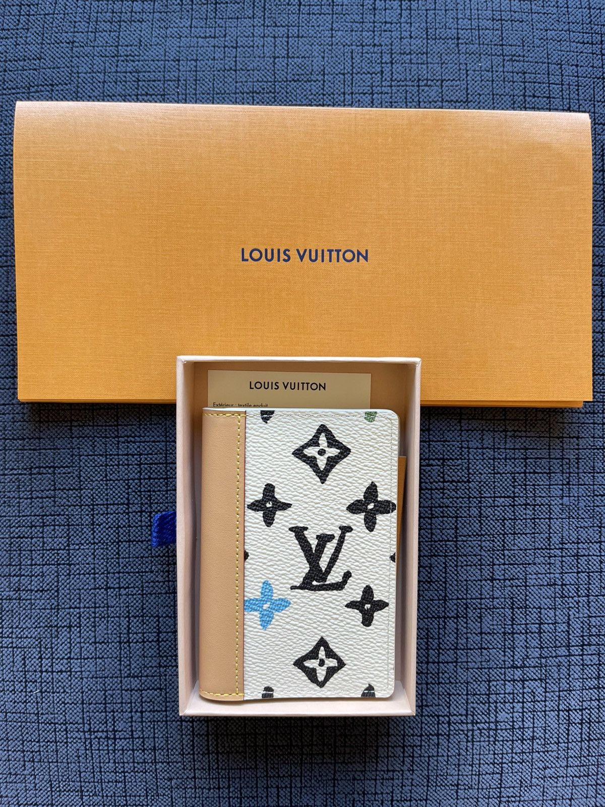 Louis Vuitton Louis Vuitton by Tyler Vainilla Craggy Monogram M83336 Size ONE SIZE - 3 Thumbnail
