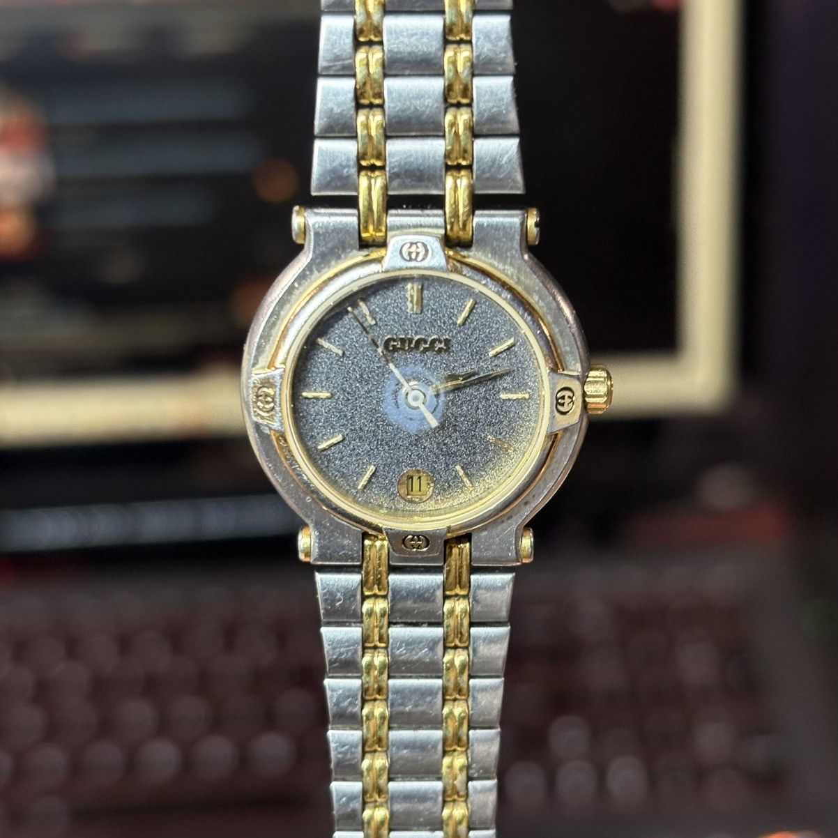 Gucci Vintage Gucci 9000L Two-Tone Quartz Date (25mm) (Swiss Made) Size ONE SIZE - 3 Thumbnail