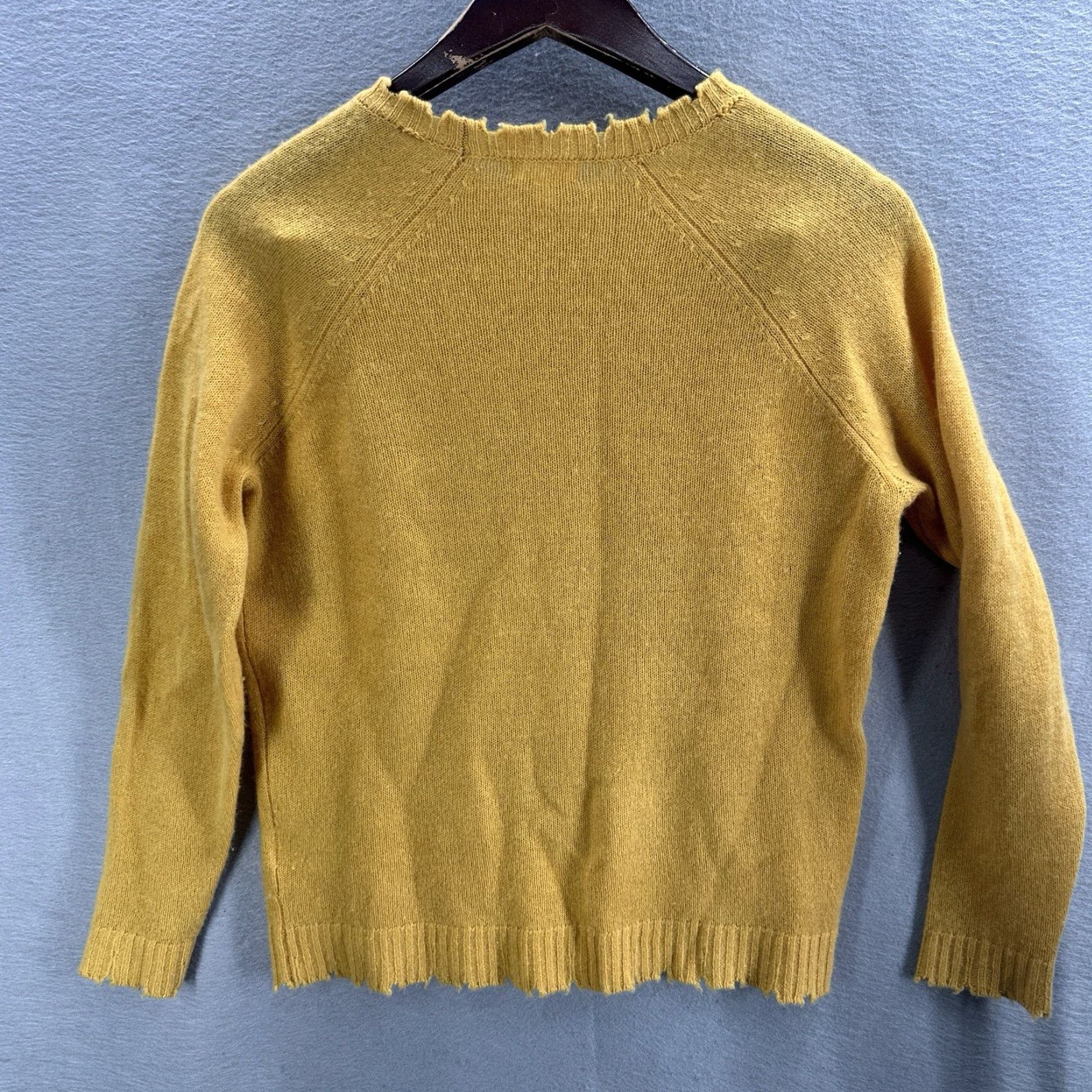 Vintage Minnie Rose Sweater Womens XS Crewneck Yellow Cashmere Knit Pullover Bohemian Classic Style Lightweight Sweater XS Womens Size XS / US 0-2 / IT 36-38 - 5 Thumbnail