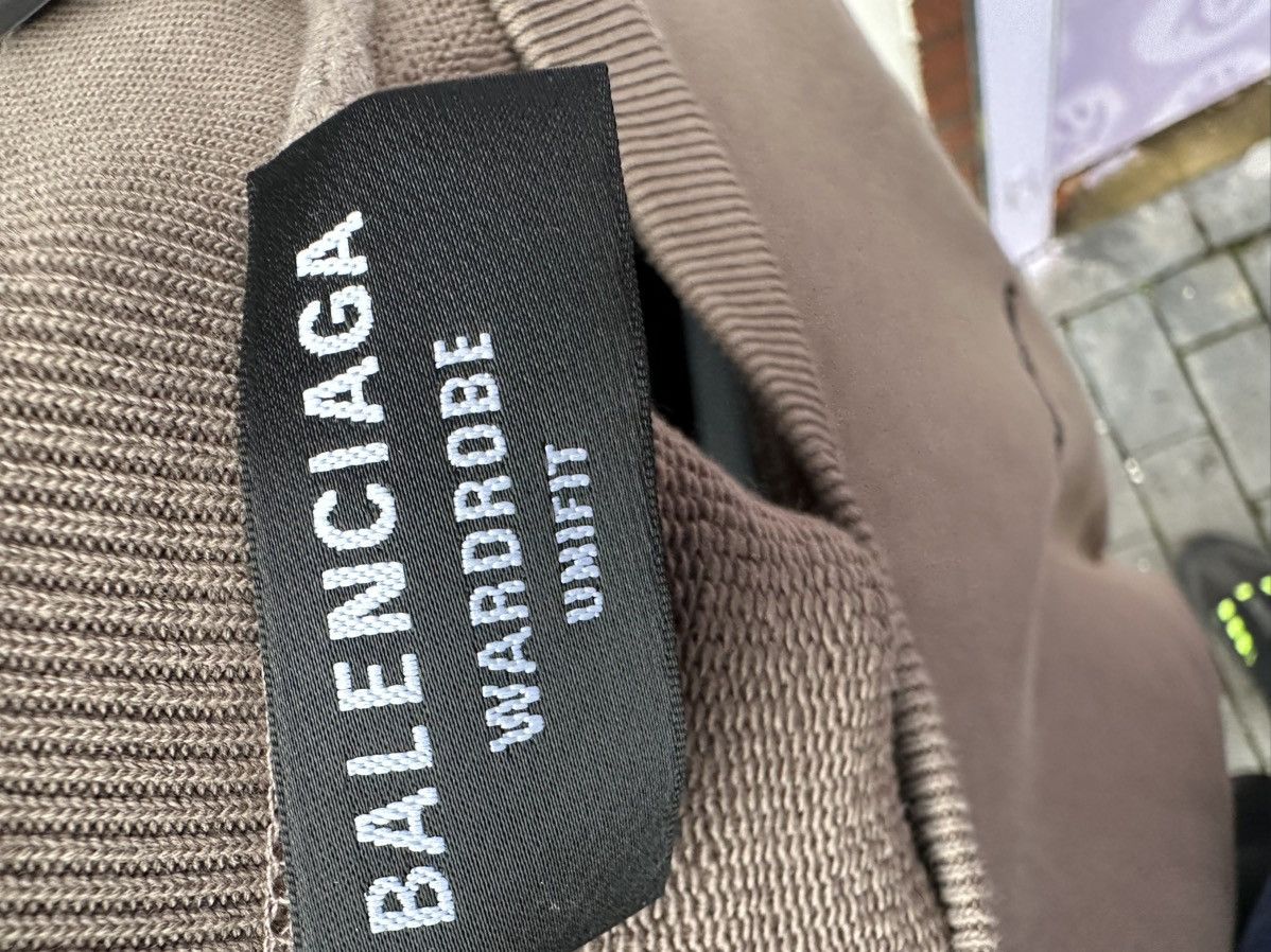Balenciaga Balenciaga Sweatshirt Size US L / EU 52-54 / 3 - 5 Thumbnail