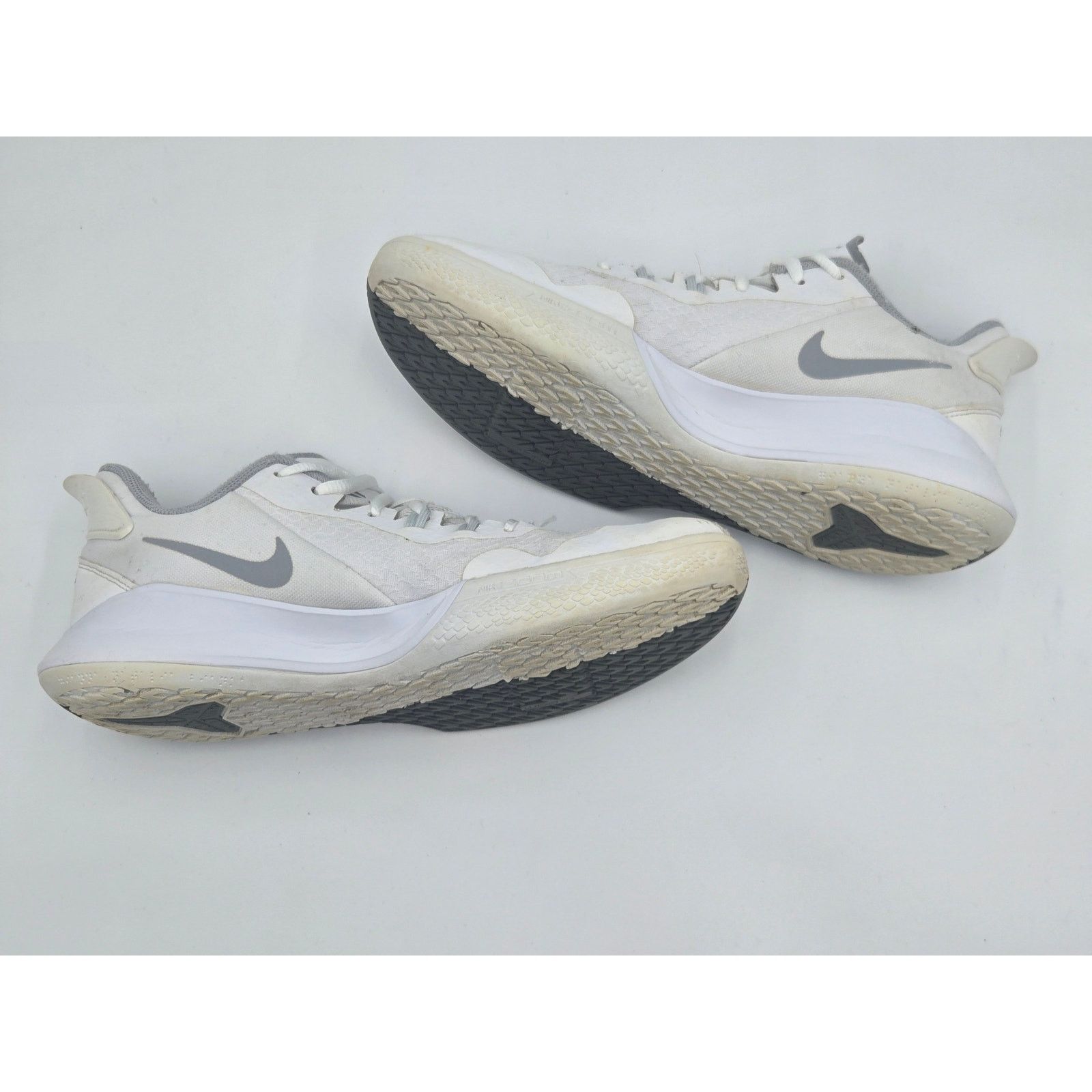Nike Nike Mamba Fury CK2087 100 Mens 9 White Grey Kobe Basketball Size US 9 / EU 42 - 8 Thumbnail