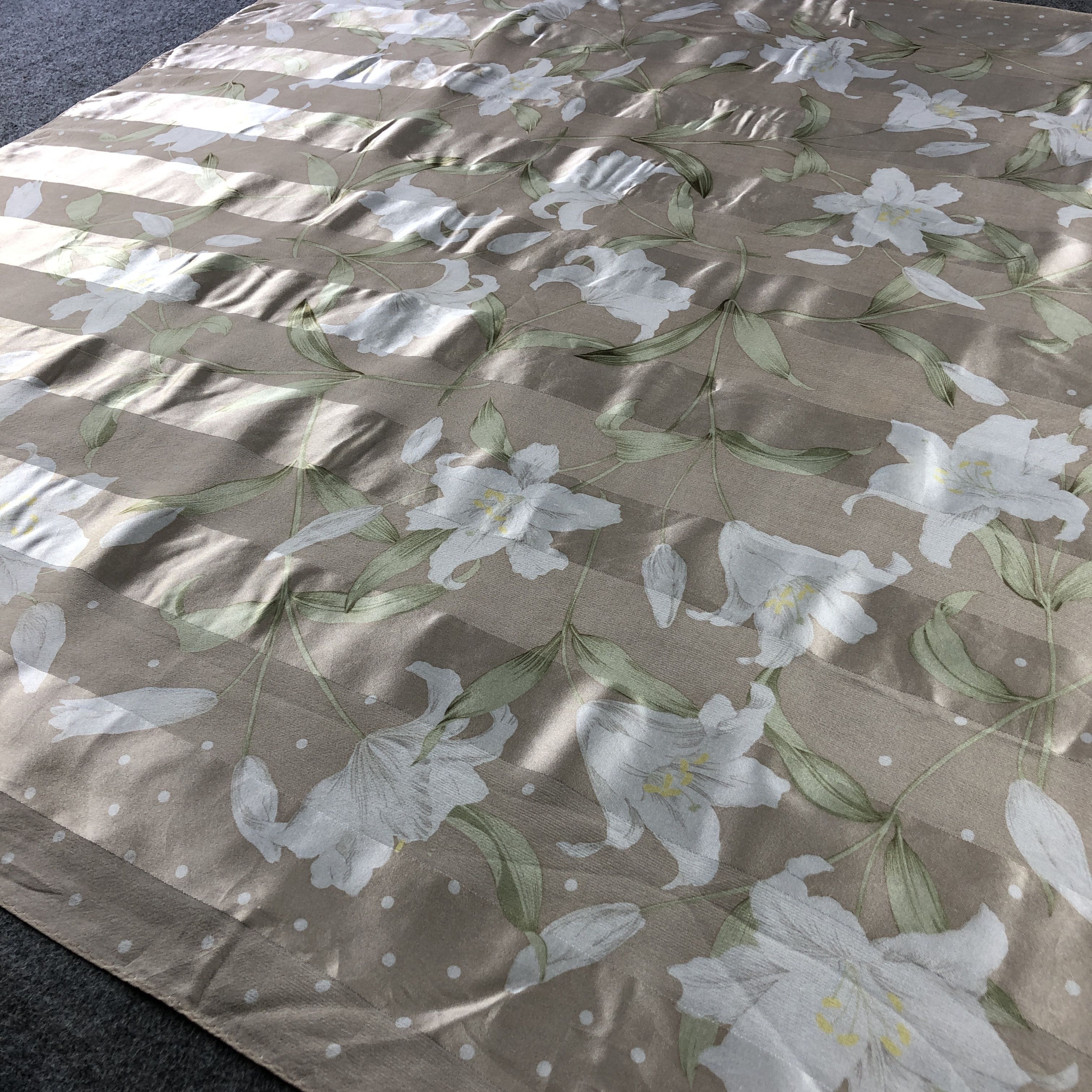 Vintage Vintage Luxury Floral Silk Scarf M1265 Size ONE SIZE - 3 Thumbnail