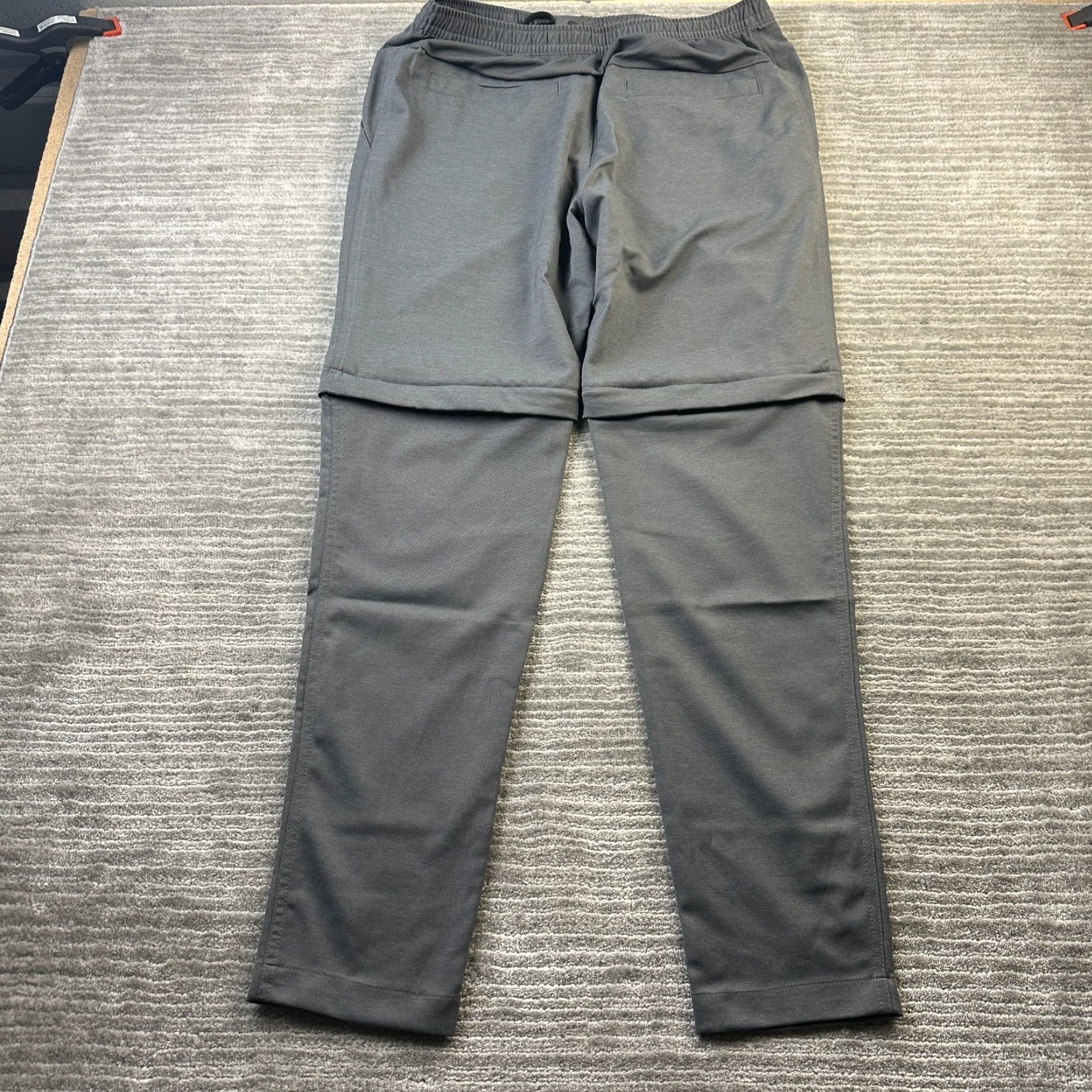 Asics ASICS Pants Mens XL Gray Convertible Tokyo 2020 Olympics Running & Jogging Sweatpants Size US 36 / EU 52 - 2 Thumbnail