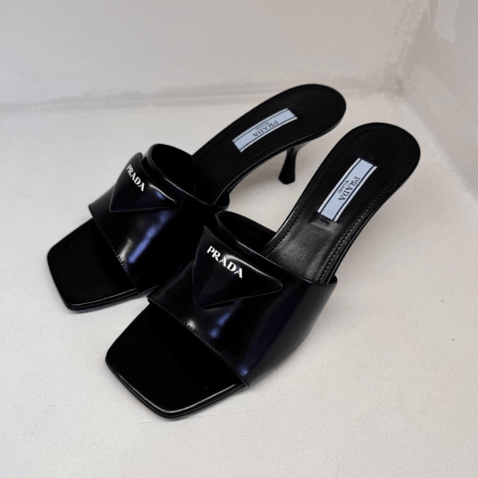 Prada Prada round toe slip-on loafers Size US 6 / IT 36 - 1 Thumbnail