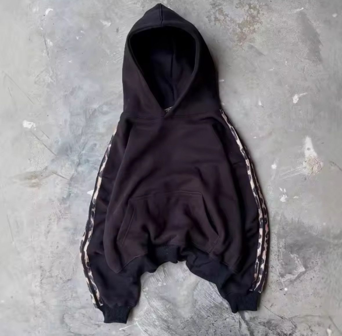 Other High Street Fashion Punk Y2K Hip Hop Leopard Stripe Hoodies Size US L / EU 52-54 / 3 - 2 Thumbnail