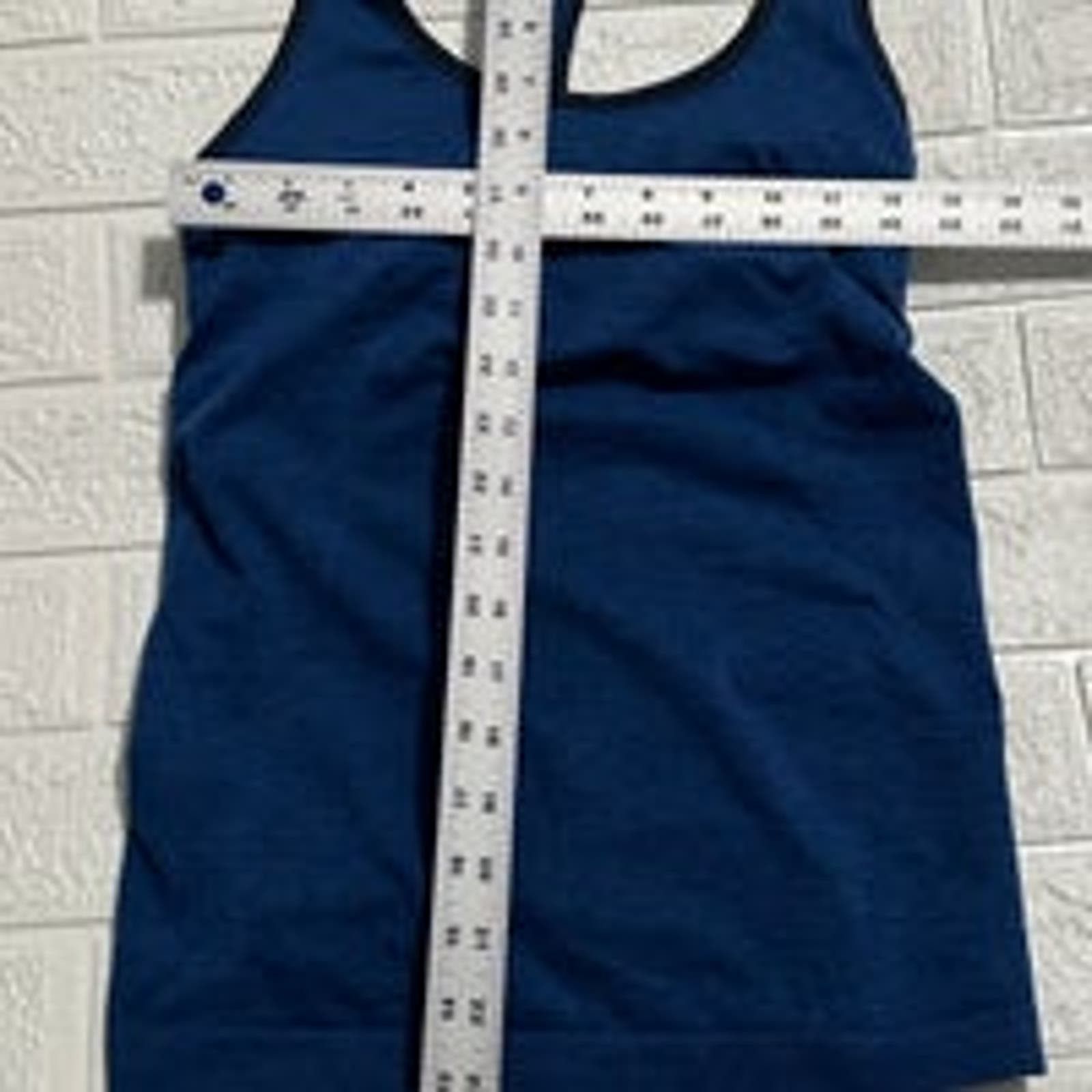 Lululemon lululemon tank top size 6 Size M / US 6-8 / IT 42-44 - 6 Thumbnail