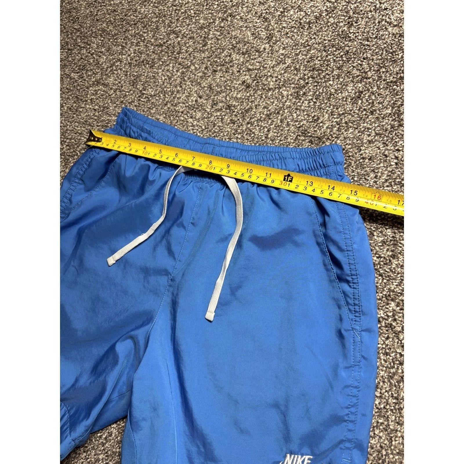 Nike Nike Sportswear Woven Flow Shorts Mens Small Royal Blue AR2382 Size US 29 - 4 Thumbnail