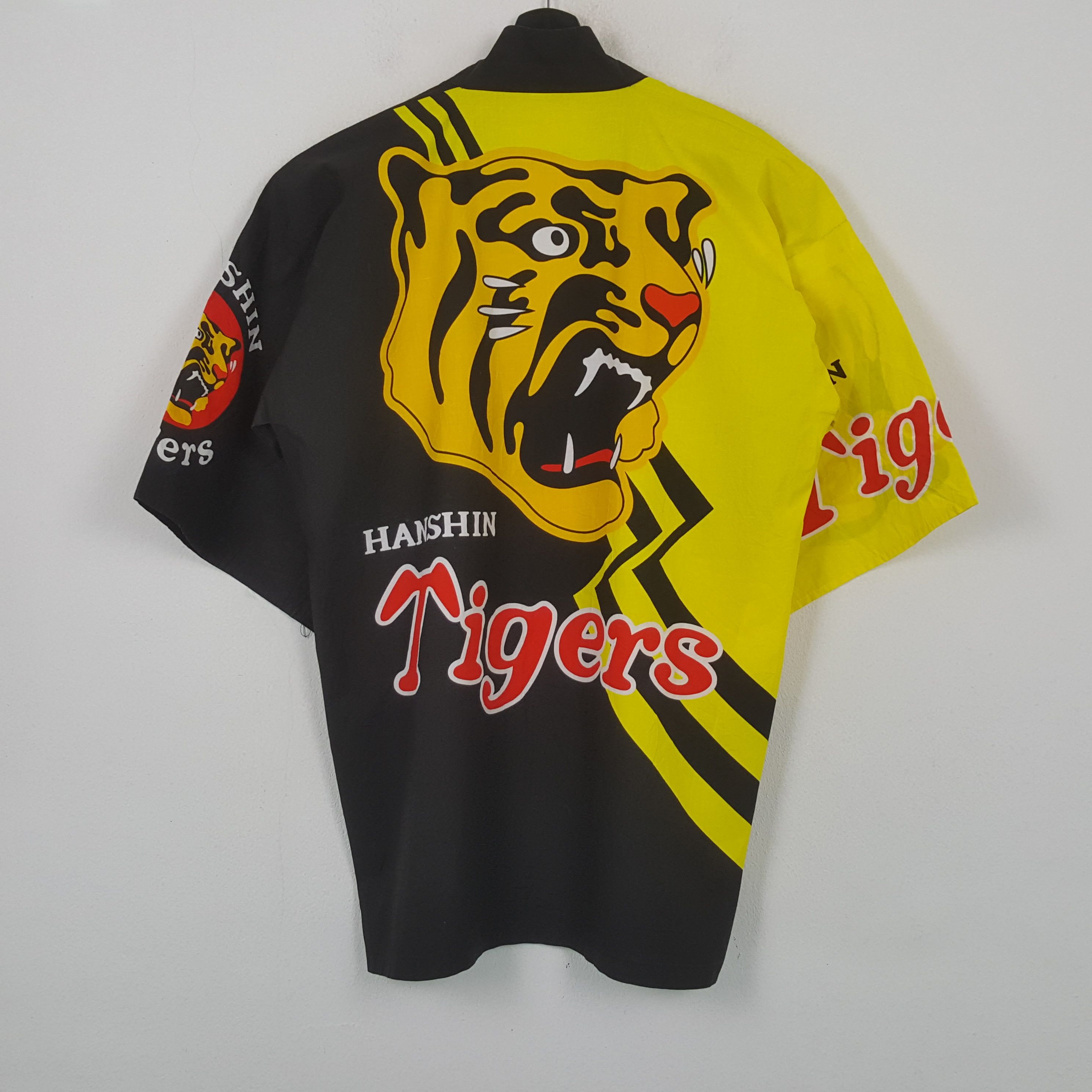 Vintage Hanshin Tigers Baseball Team Kimono Jacket RR23 Size US L / EU 52-54 / 3 - 1 Thumbnail