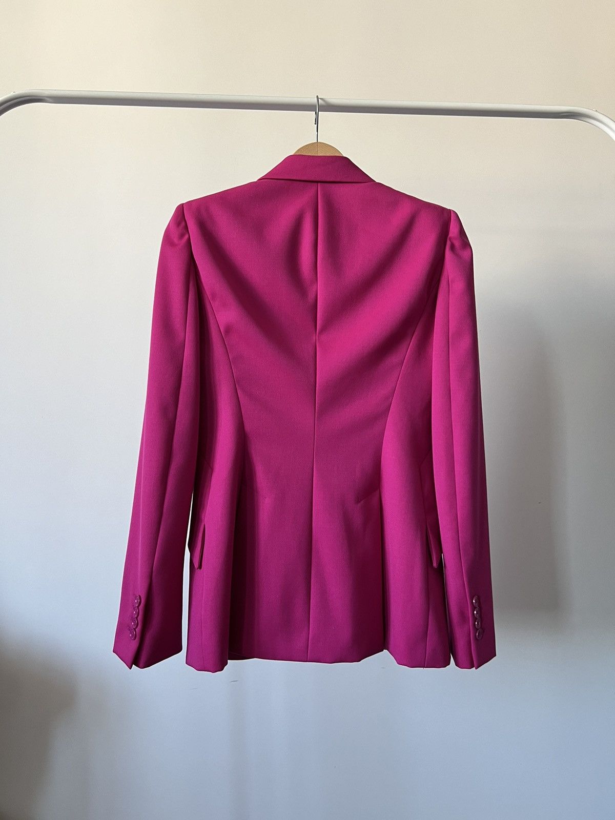 Alexander McQueen ALEXANDER MCQUEEN SHOULDER ONE BUTTON JACKET PINK 3000$ RRP Size M / US 6-8 / IT 42-44 - 15 Thumbnail