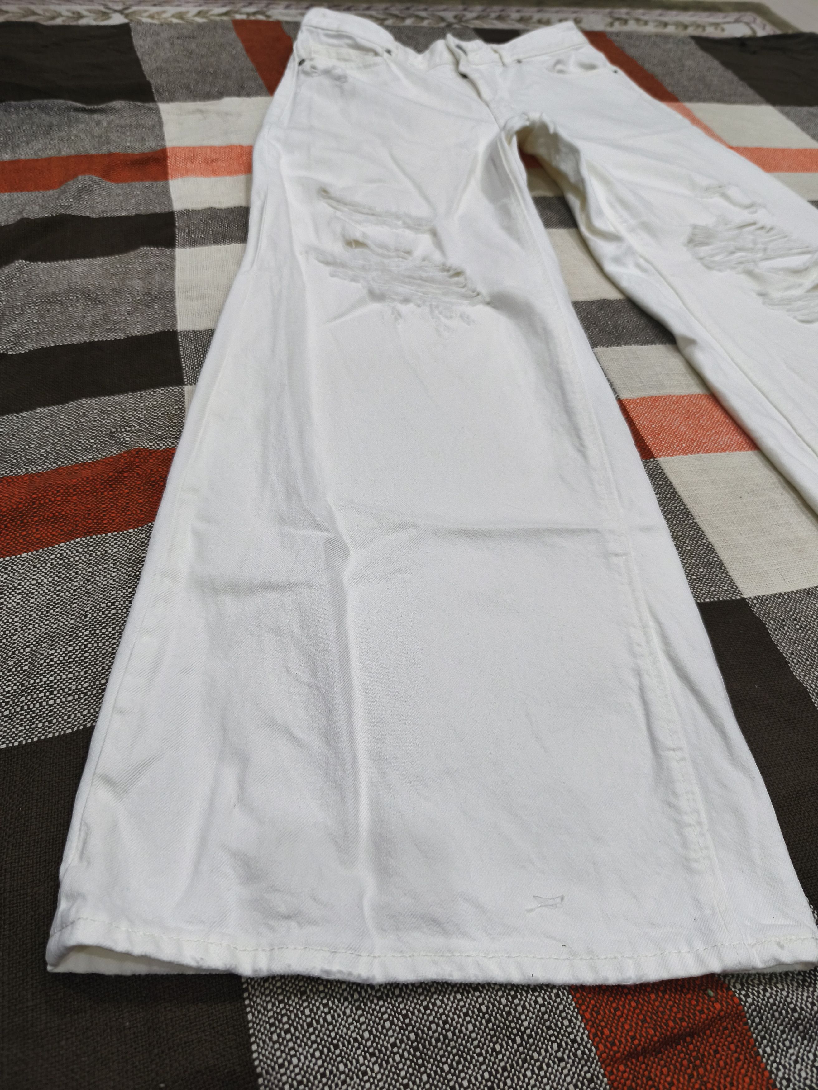 GU Distressed Gu jeans off white wide leg L Size 30" / US 8 / IT 44 - 5 Thumbnail