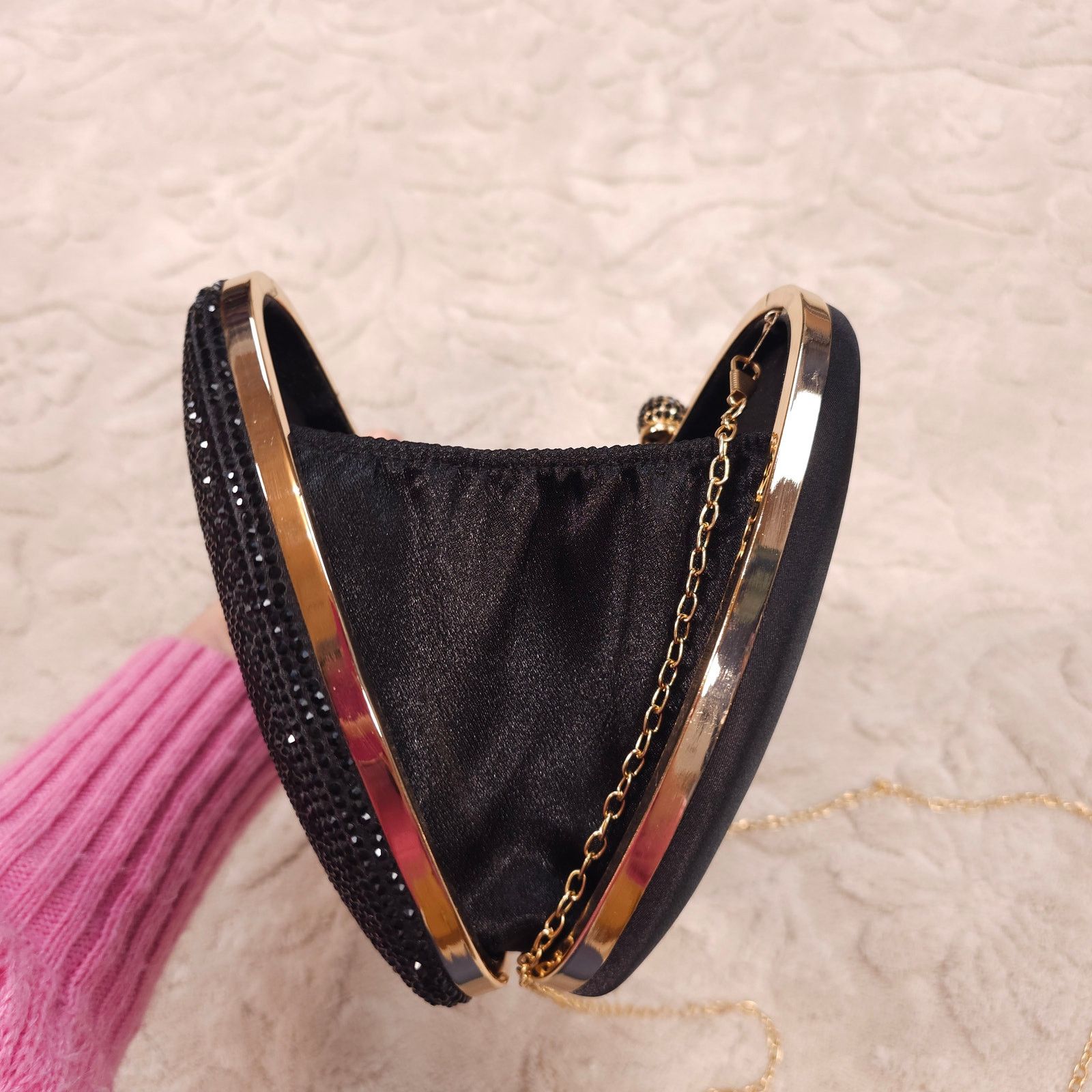 Other Rhinestone Pave Heart Convertible Clutch Crossbody Bag Black Size ONE SIZE - 3 Thumbnail