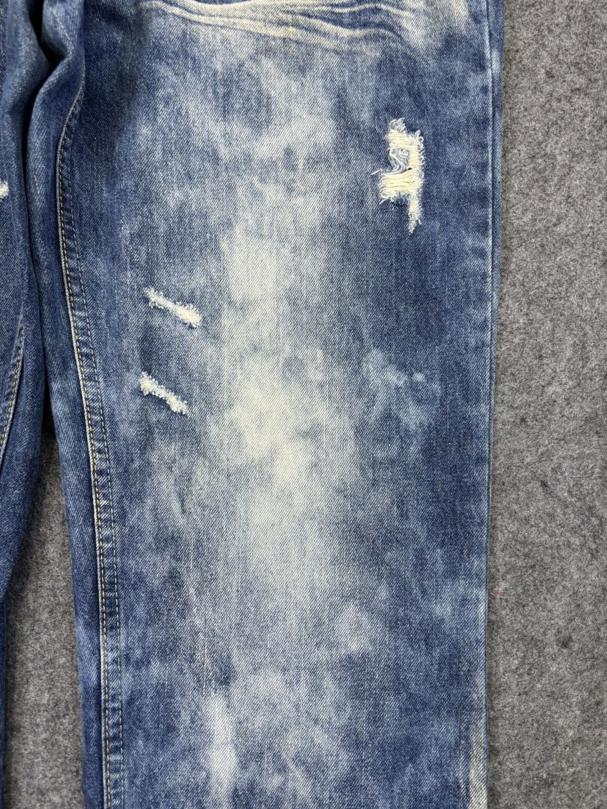 Japanese Brand Statement Pant 💥anti label Japan Soft Distressed Denim F947 Size US 32 / EU 48 - 5 Thumbnail