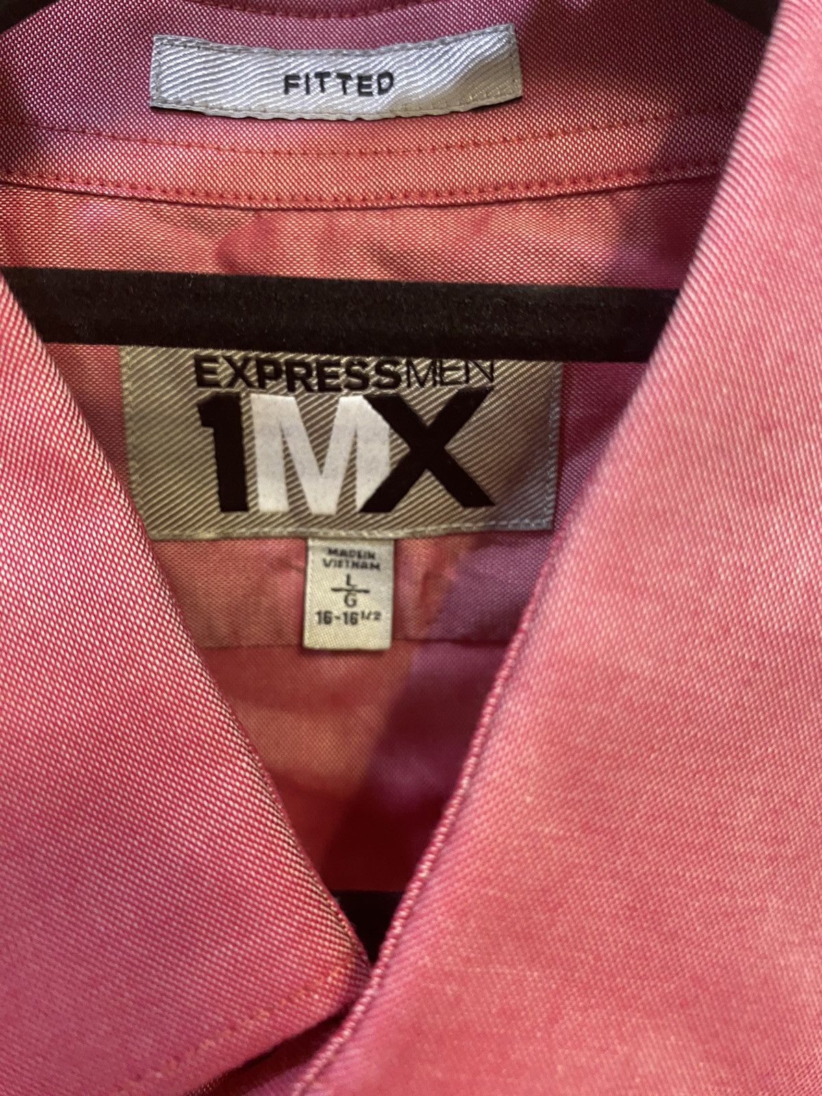 Express NWT- Dark Pink Size Large Express Men’s Button Down Shirt Size US L / EU 52-54 / 3 - 3 Thumbnail