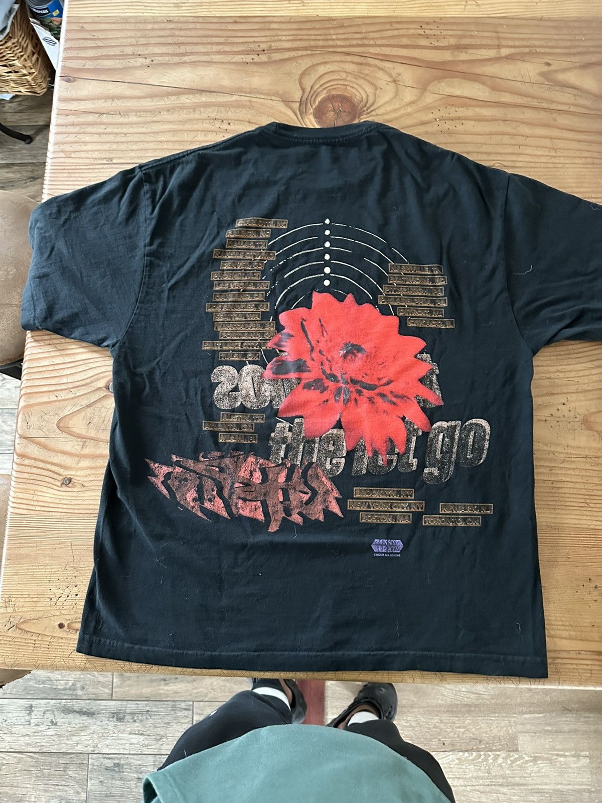 Travis Scott Travis Scott utopia tour T-shirt Size US XL / EU 56 / 4 - 4 Thumbnail