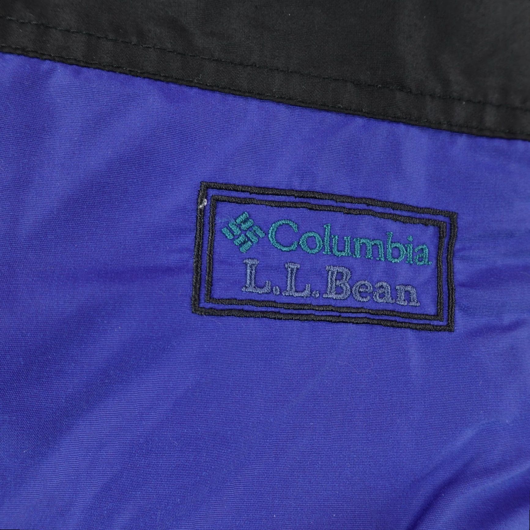 Vintage VINTAGE Columbia Waterproof Rain Jacket Mens Large Blue Outdoor Windproof Padded Hiking Size US L / EU 52-54 / 3 - 4 Thumbnail