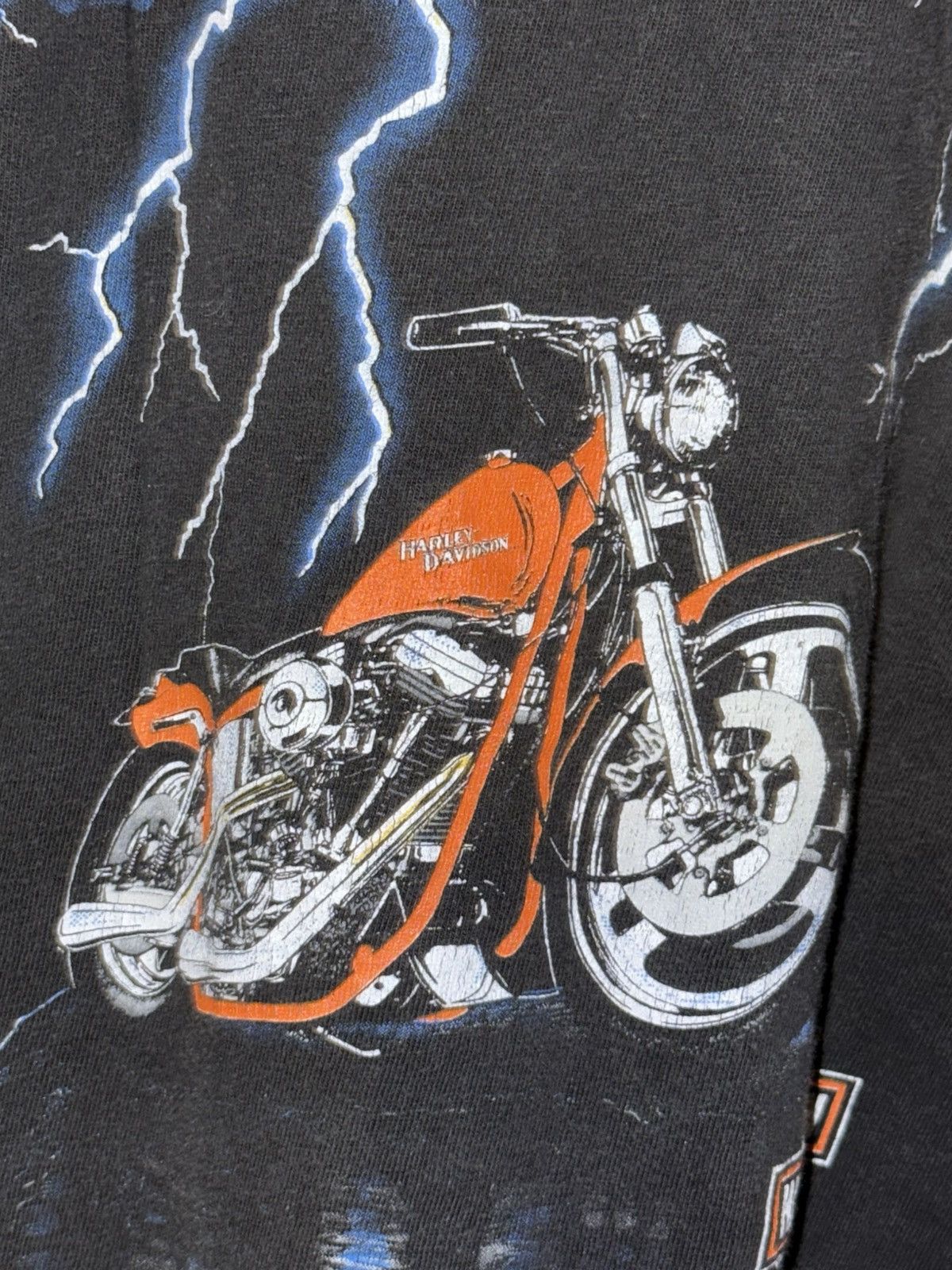 Harley Davidson Harley Davidson Motorcycle Streak Lightning Shirt Mens LG Size US L / EU 52-54 / 3 - 9 Thumbnail