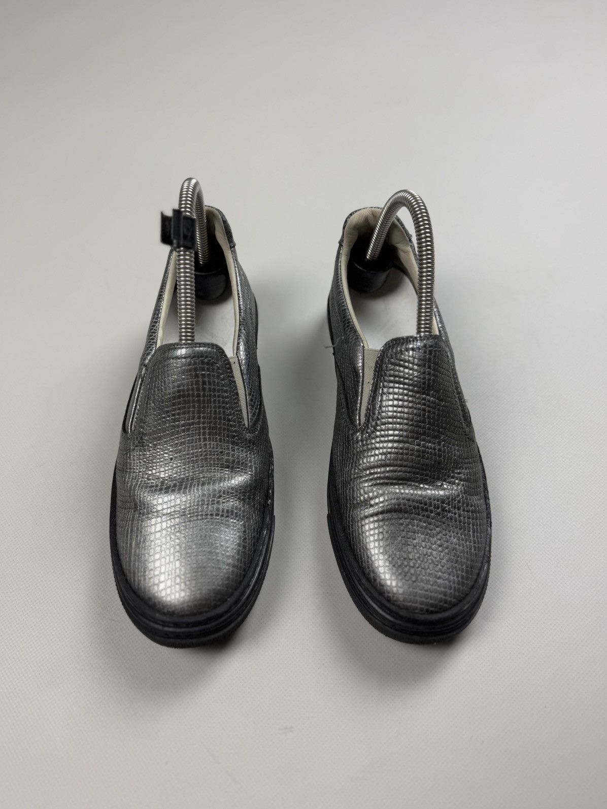 Maison Margiela Maison Margiela Ladies Low Top Slip On Shoes Size 38 / US 8 Size US 8 / IT 38 - 6 Thumbnail