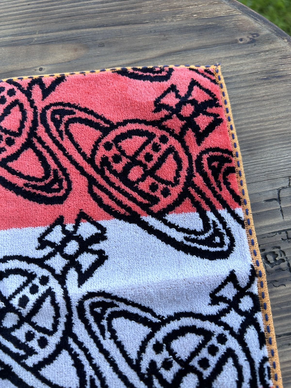 Vivienne Westwood BNWT Multicolor Vivienne Westwood Orb Soft Mini Towel Square Size ONE SIZE - 3 Thumbnail