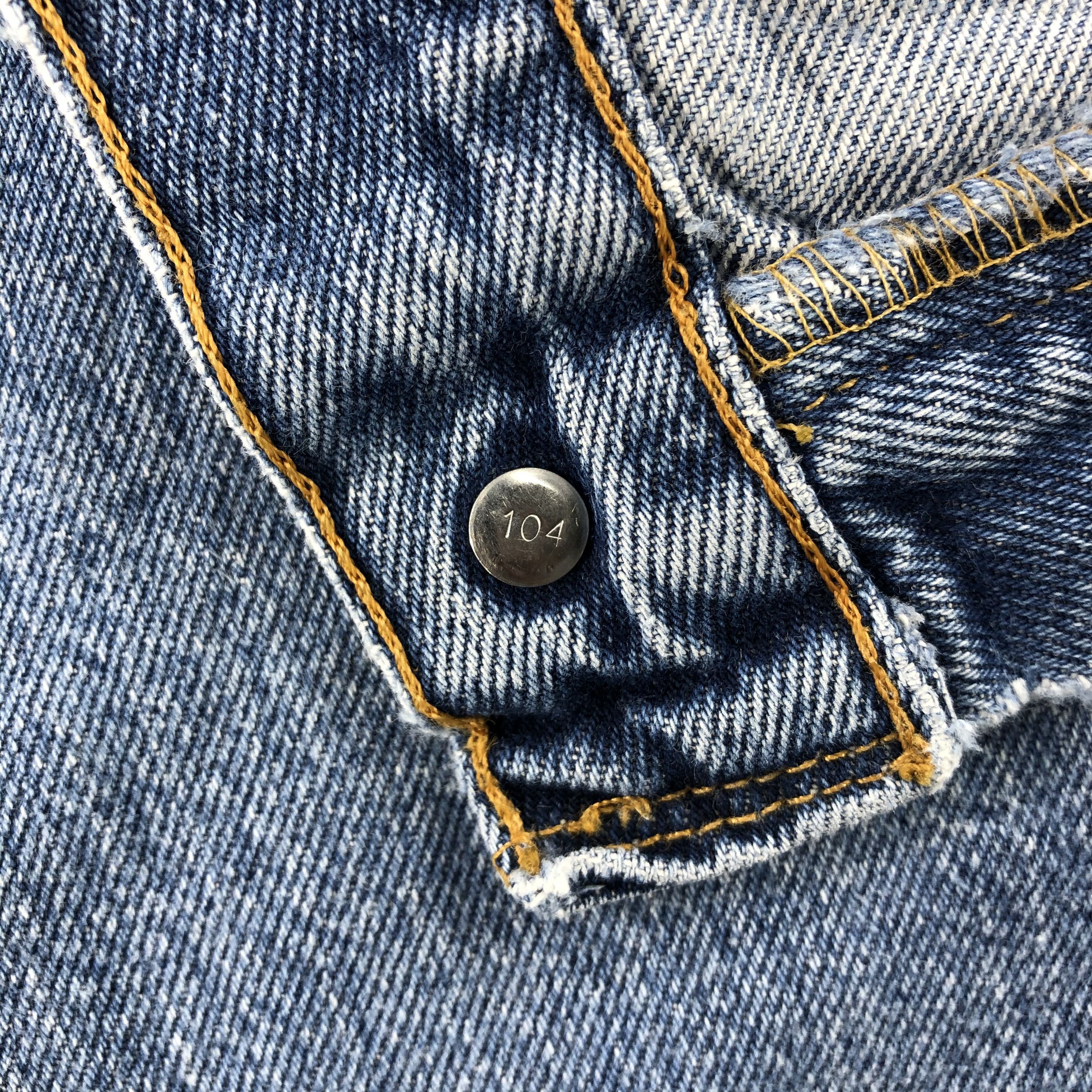 Levi's × Vintage Vintage 90s Blue Wash Levis 550 Jeans-JM1684 Size US 35 - 12 Thumbnail