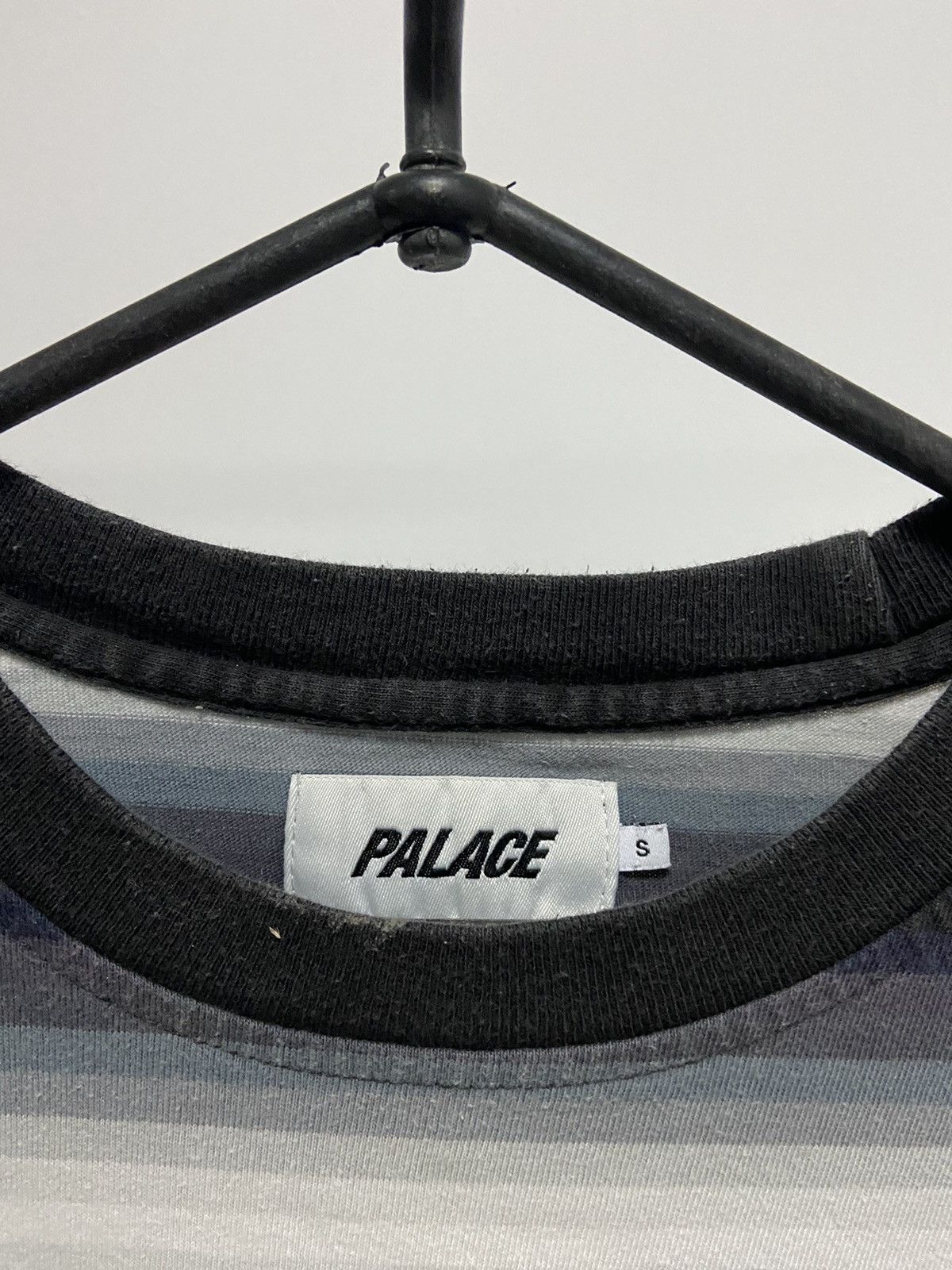 Palace × Vintage Palace longsleeve Vintage big Logo fader stripe top skate Size US S / EU 44-46 / 1 - 5 Thumbnail