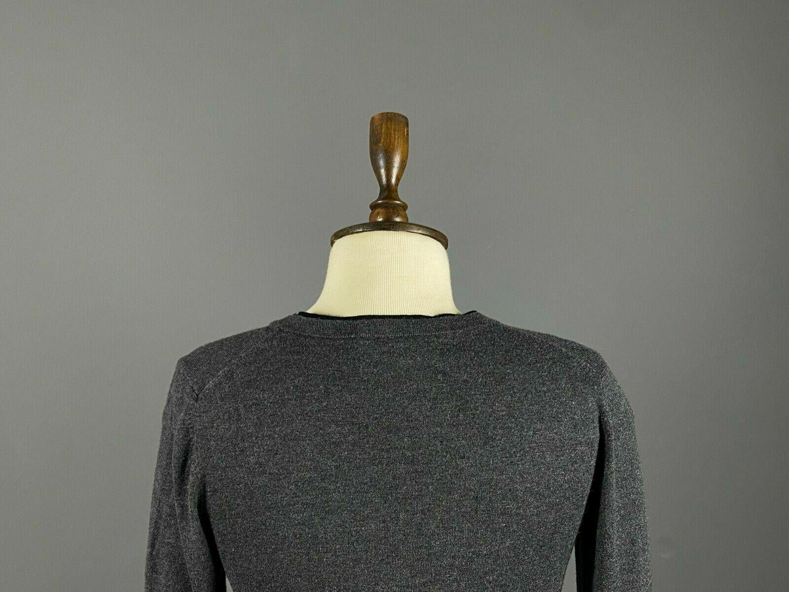 Escada Escada Sport Gray Stretch V-Neck Sweater Size S Size S / US 4 / IT 40 - 7 Thumbnail