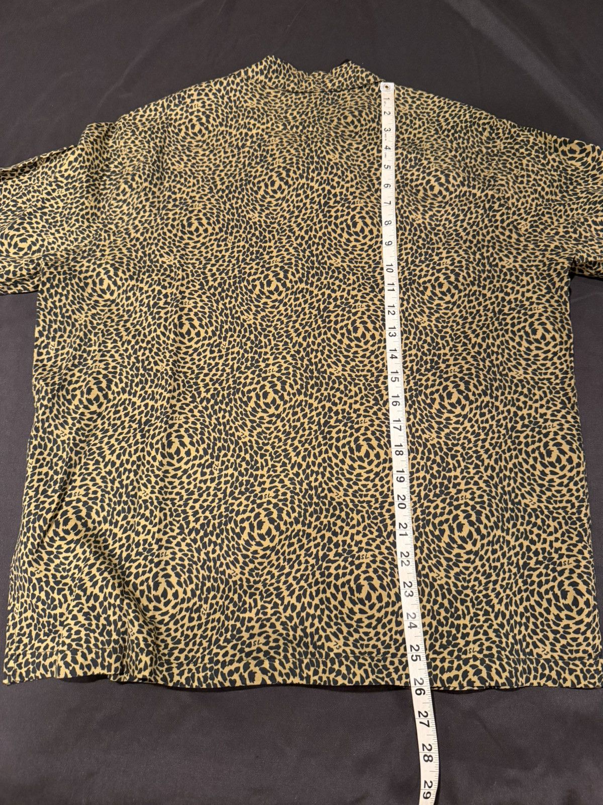 Saint Laurent Paris Saint Laurent men leopard print shirt.XL. $890 Size US XL / EU 56 / 4 - 7 Thumbnail