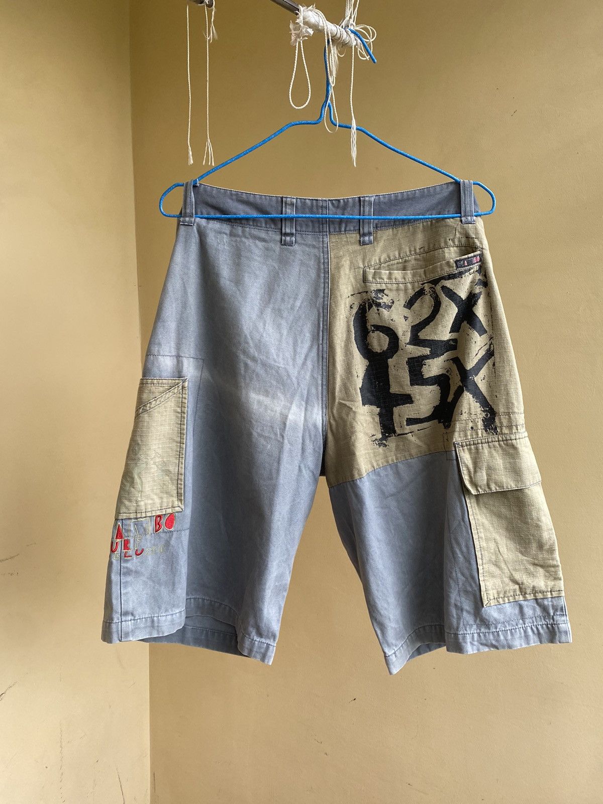 Mambo × Vintage Rare! Vintage 1990’s Mambo Night Voltage Cargo Shorts Size US 32 / EU 48 - 1 Thumbnail