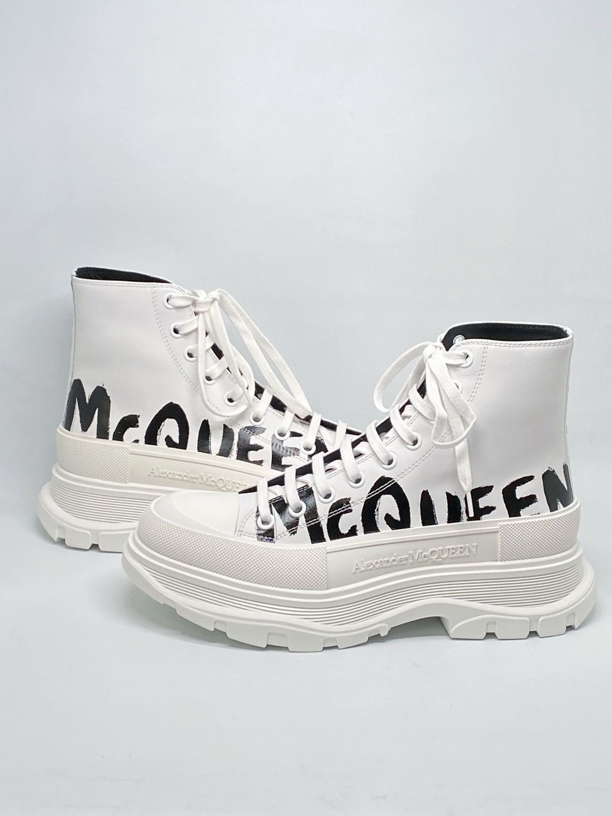 Alexander McQueen Alexander McQueen Platform Leather Booties size 42/us size 9 Size US 9 / EU 42 - 1 Thumbnail