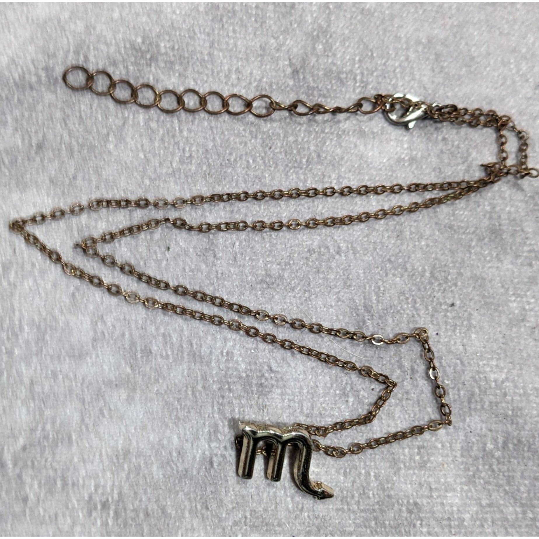 Other Minimalist Scorpio Zodiac Gold Tone Pendant Necklace Size ONE SIZE - 5 Thumbnail